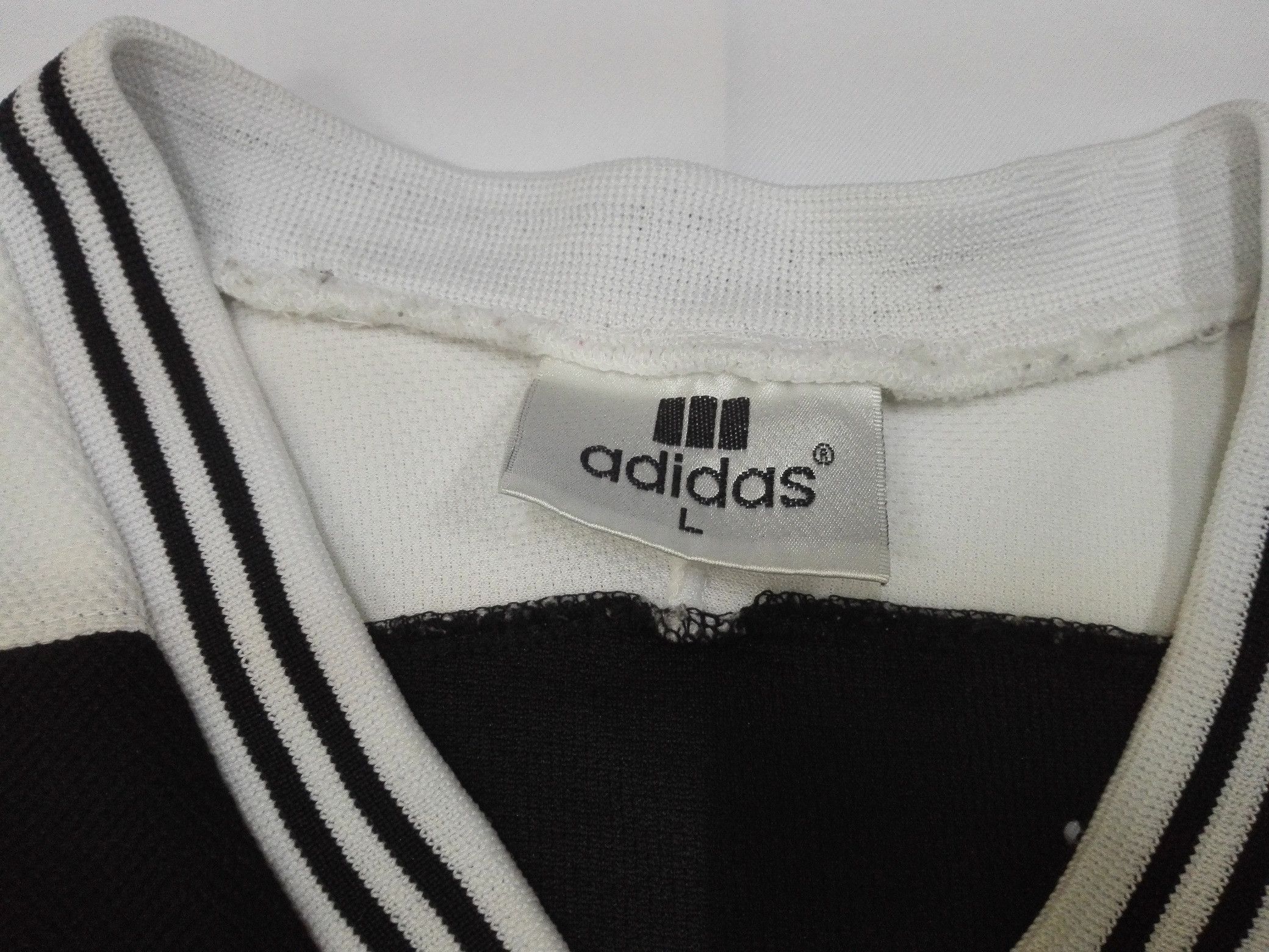 Adidas VINTAGE 90’s ADIDAS TREFOIL BIG LOGO JERSEY Size US L / EU 52-54 / 3 - 4 Thumbnail