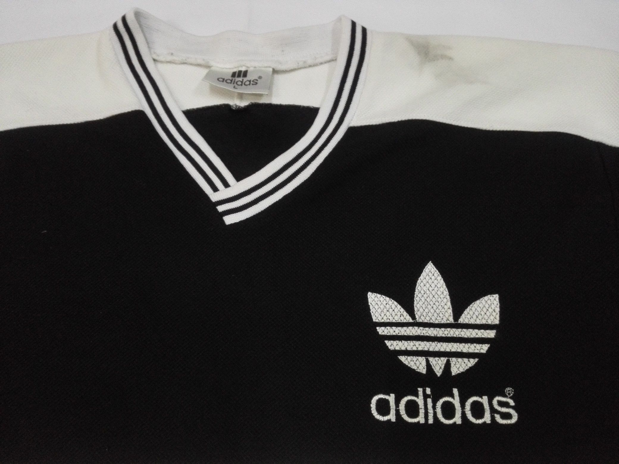 Adidas VINTAGE 90’s ADIDAS TREFOIL BIG LOGO JERSEY Size US L / EU 52-54 / 3 - 3 Thumbnail
