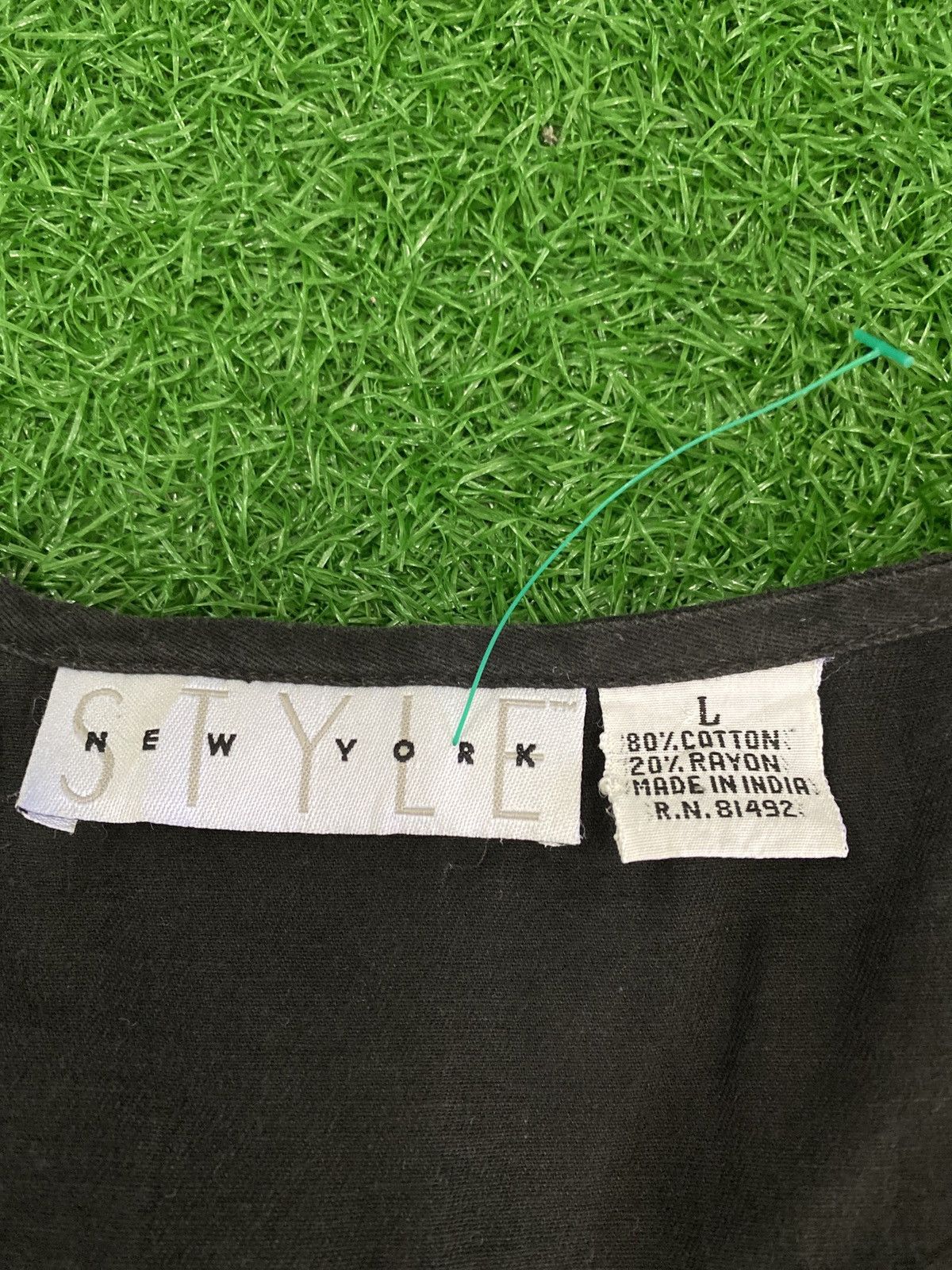 Other New York Style embroidery vest nice design Size US L / EU 52-54 / 3 - 10 Thumbnail