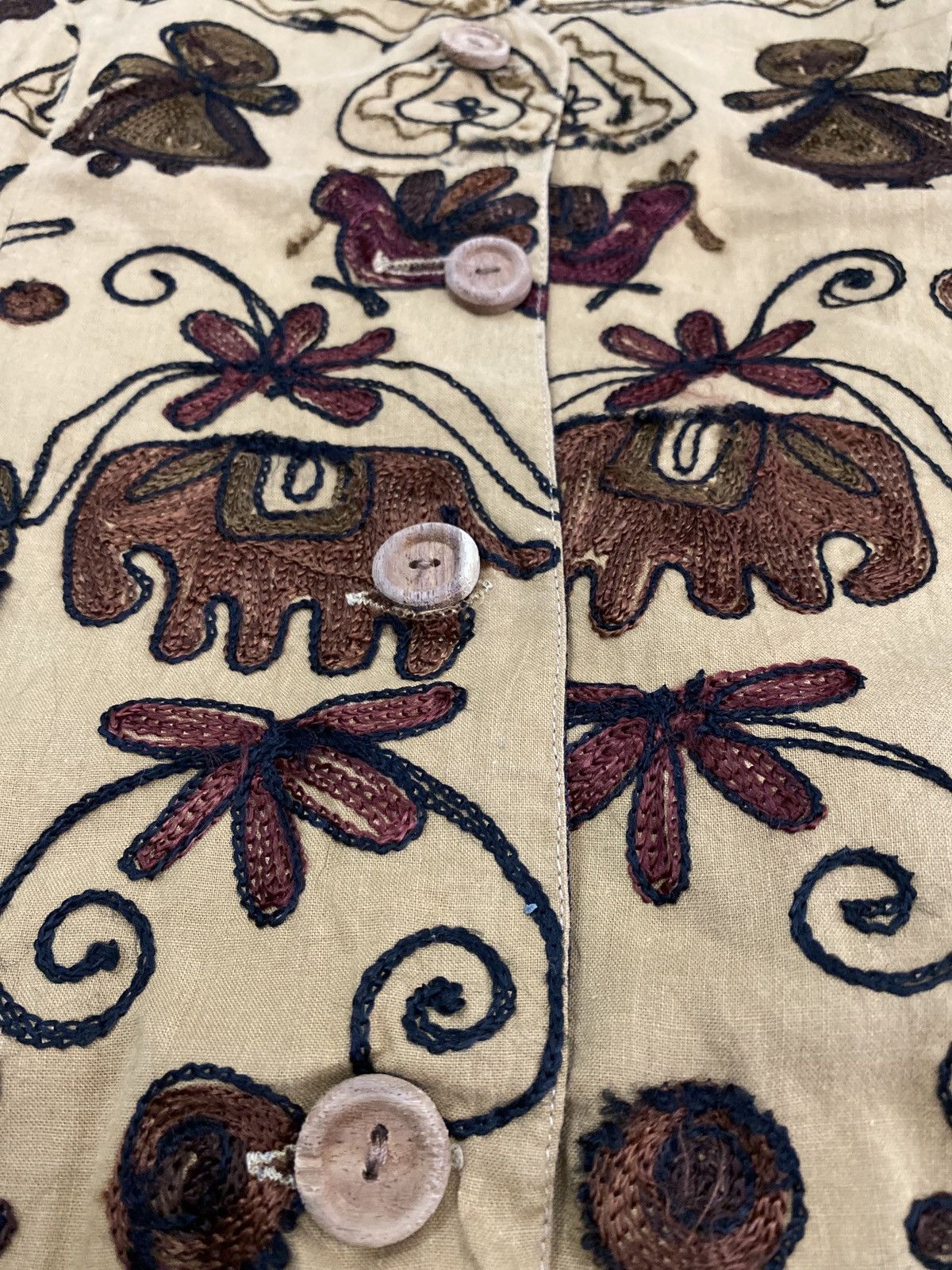 Other New York Style embroidery vest nice design Size US L / EU 52-54 / 3 - 9 Thumbnail