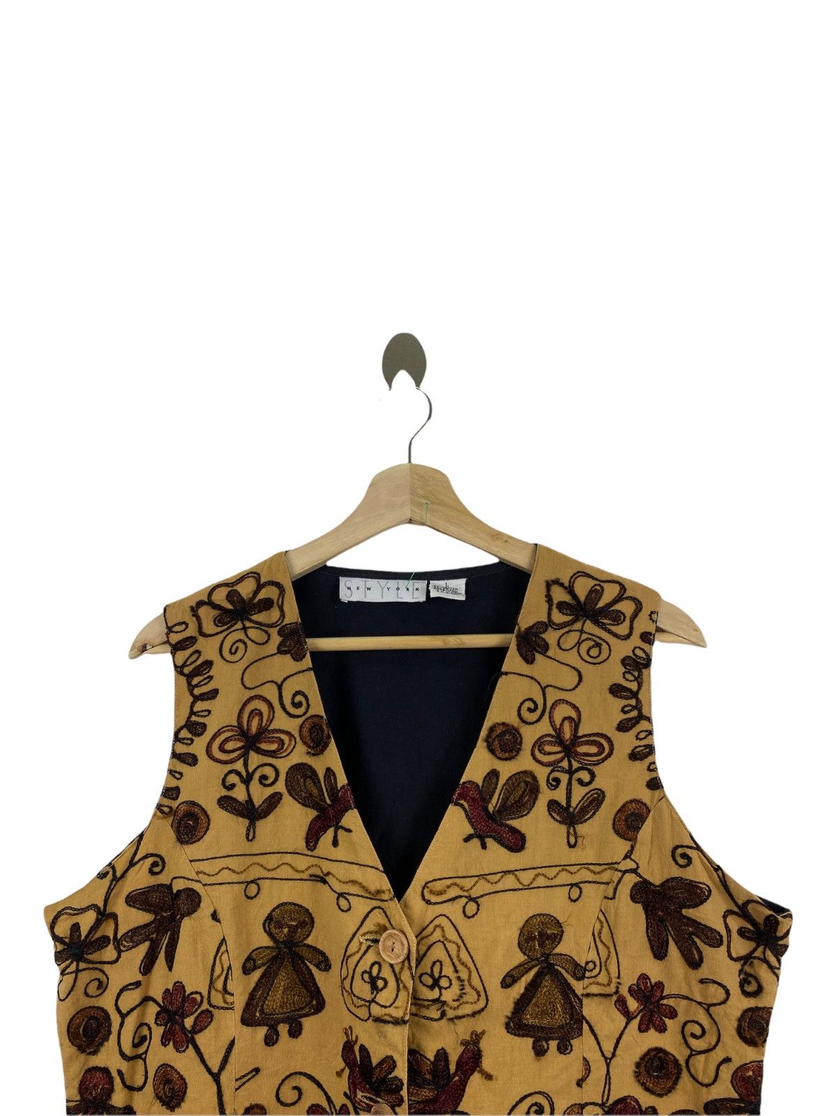 Other New York Style embroidery vest nice design Size US L / EU 52-54 / 3 - 7 Thumbnail
