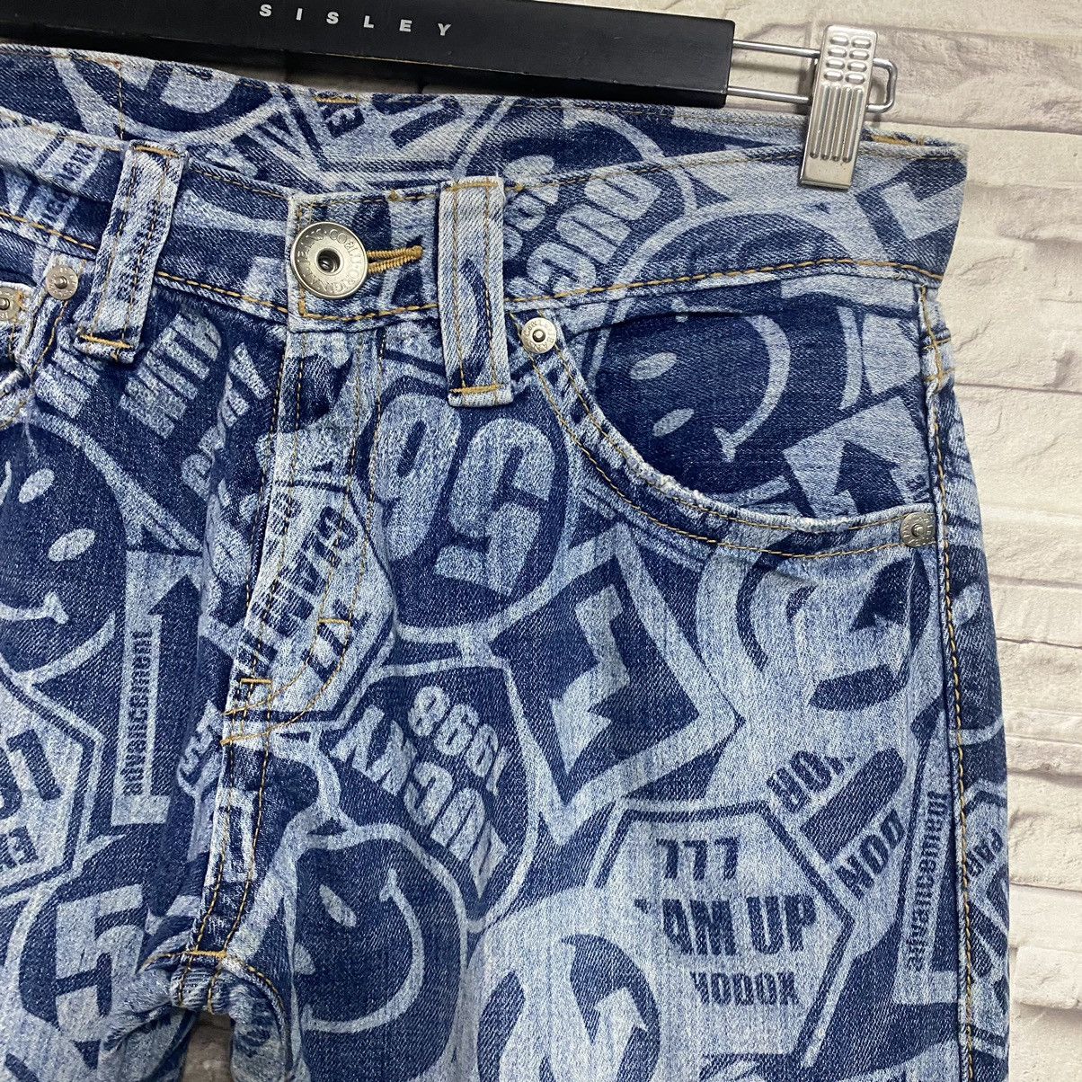 Hysteric Glamour Japanese Brand Co&lu Smiley Full Print Denim Jeans Size US 30 / EU 46 - 7 Thumbnail