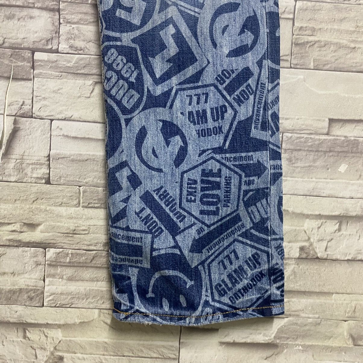 Hysteric Glamour Japanese Brand Co&lu Smiley Full Print Denim Jeans Size US 30 / EU 46 - 9 Thumbnail