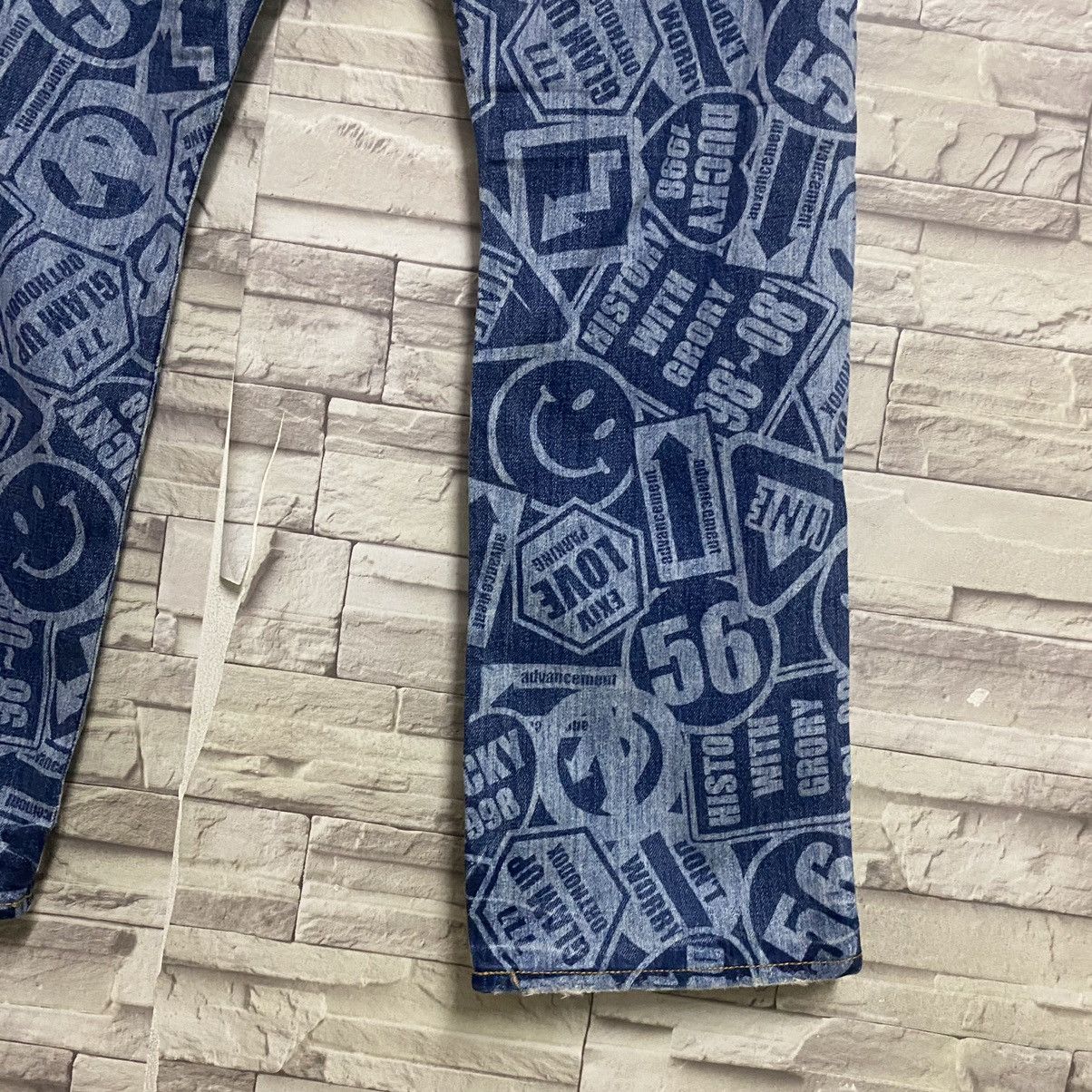 Hysteric Glamour Japanese Brand Co&lu Smiley Full Print Denim Jeans Size US 30 / EU 46 - 16 Thumbnail