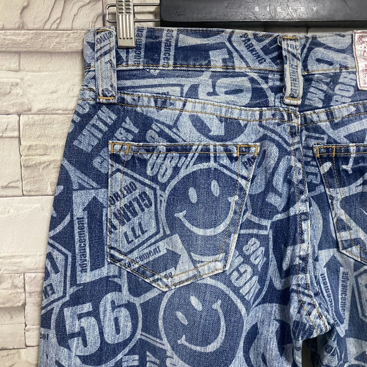 Hysteric Glamour Japanese Brand Co&lu Smiley Full Print Denim Jeans Size US 30 / EU 46 - 13 Thumbnail