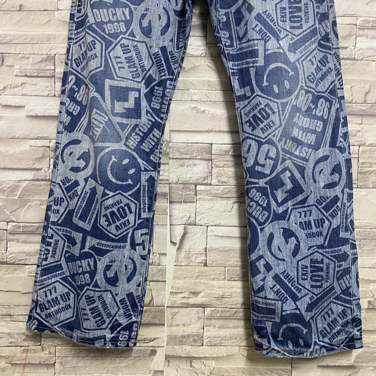 Hysteric Glamour Japanese Brand Co&lu Smiley Full Print Denim Jeans Size US 30 / EU 46 - 8 Thumbnail
