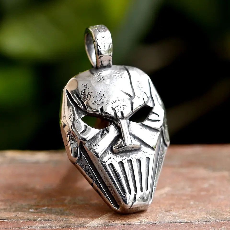 Jewelry Skull Mask Pendant Necklace Size ONE SIZE - 2 Thumbnail