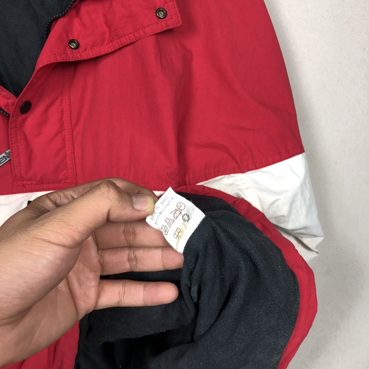 Quicksilver Vintage Quicksilver Snow Wear Windbreaker Jacket Size US M / EU 48-50 / 2 - 11 Thumbnail