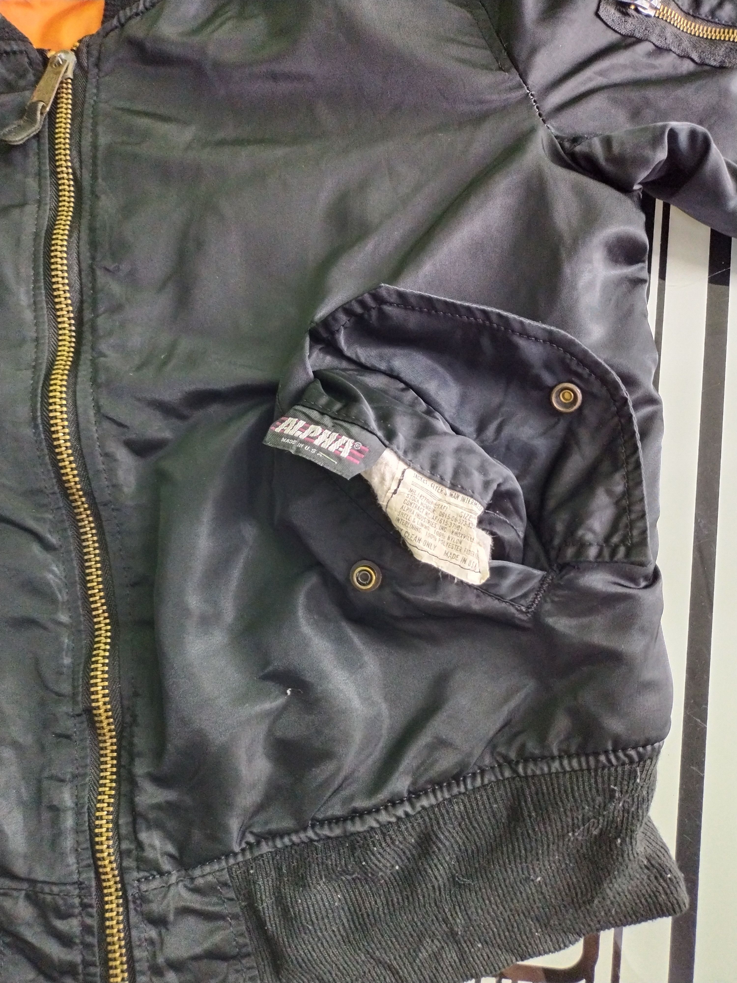 Buzz Rickson's VINTAGE B-ZERO SURF GANG EMBROIDERY ALPHA BOMBER JACKET Size US M / EU 48-50 / 2 - 14 Thumbnail
