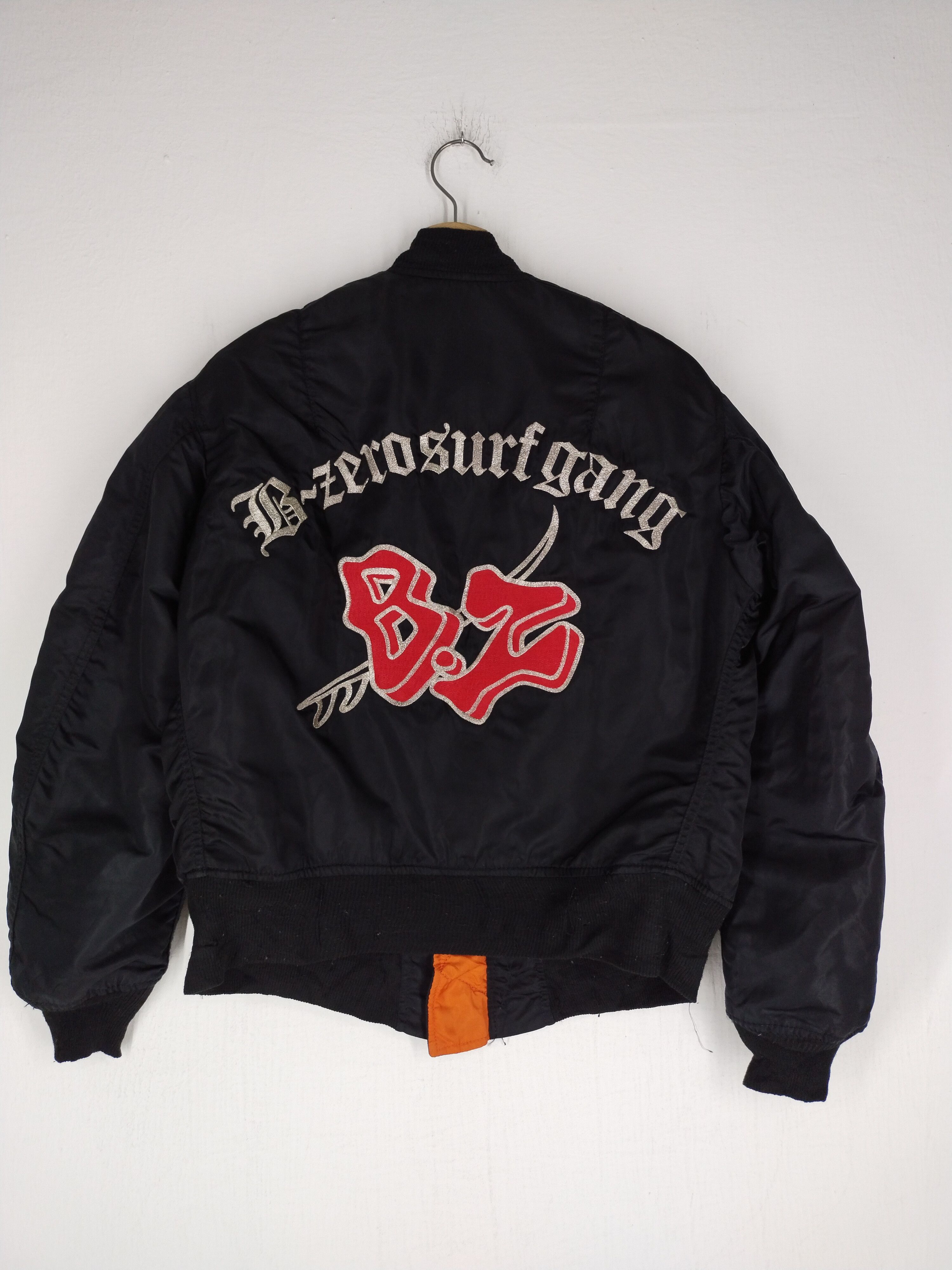 Buzz Rickson's VINTAGE B-ZERO SURF GANG EMBROIDERY ALPHA BOMBER JACKET Size US M / EU 48-50 / 2 - 8 Thumbnail