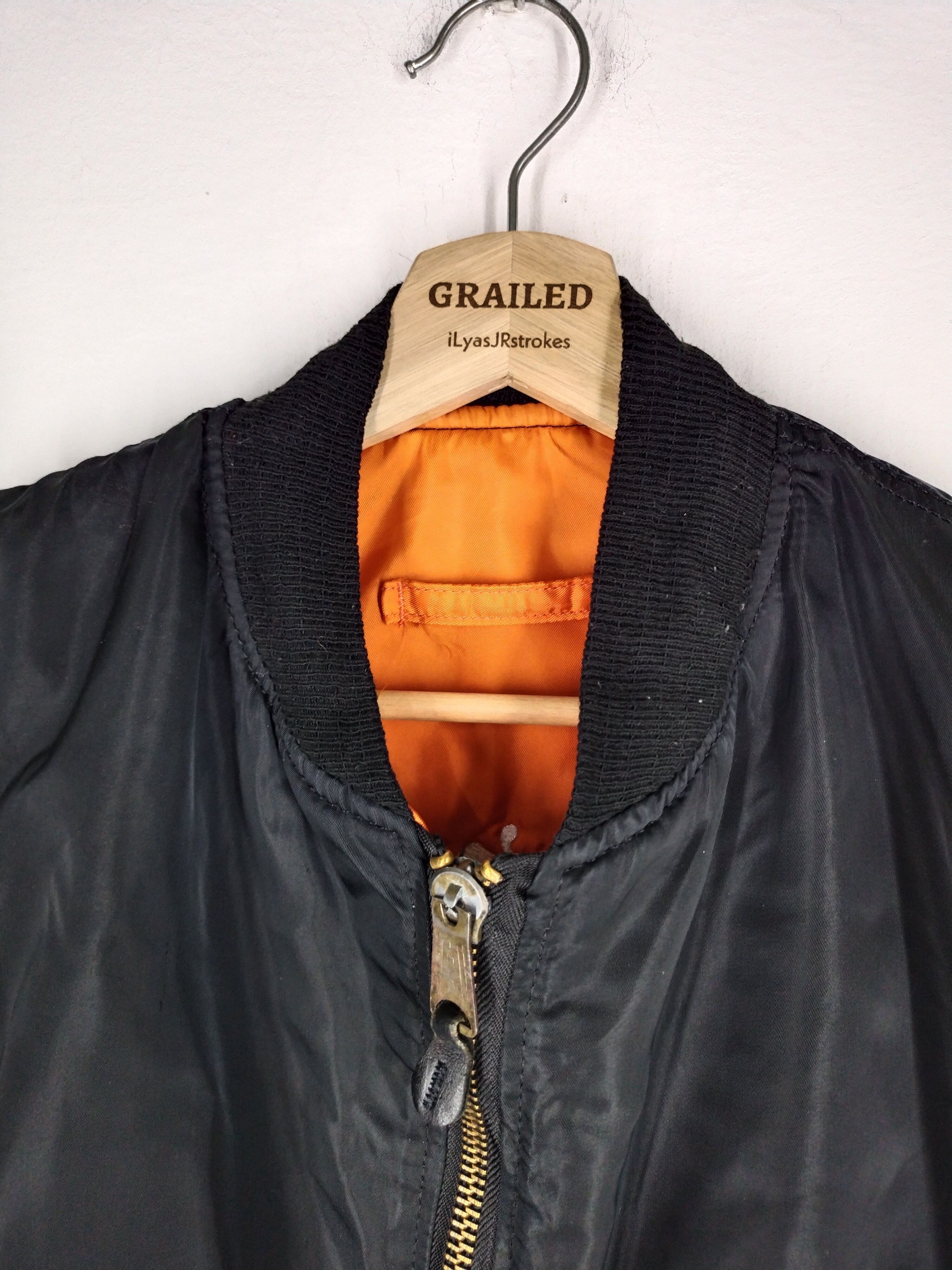 Buzz Rickson's VINTAGE B-ZERO SURF GANG EMBROIDERY ALPHA BOMBER JACKET Size US M / EU 48-50 / 2 - 18 Thumbnail
