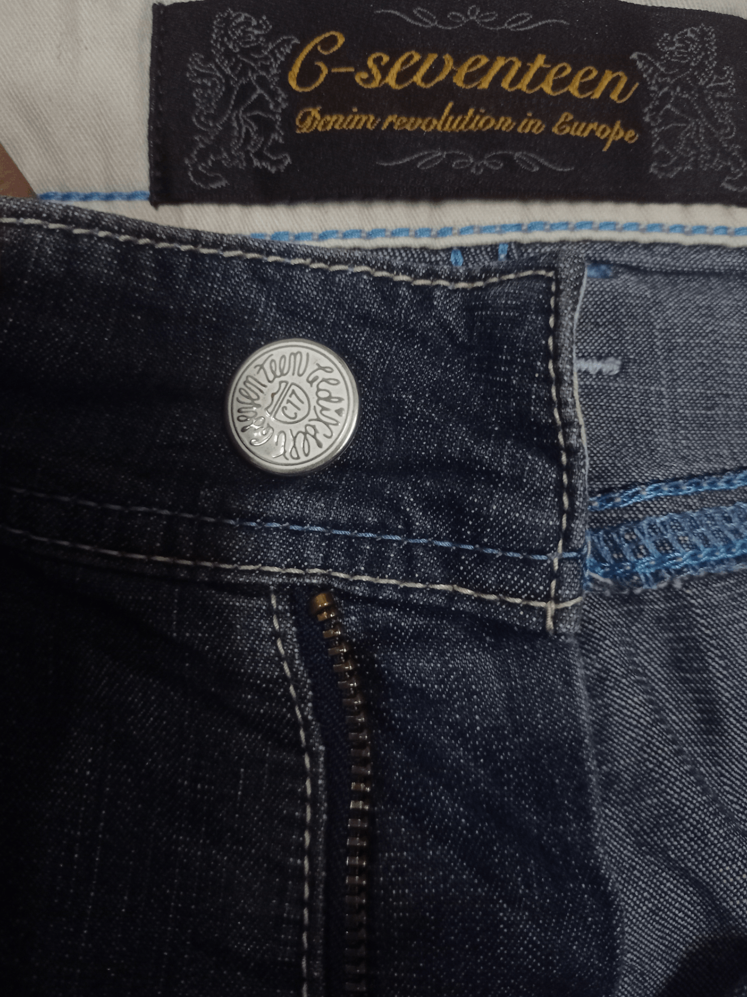 Japanese Brand Vintages Japanese Brand Distressed Flare Jeans Size US 29 - 3 Thumbnail
