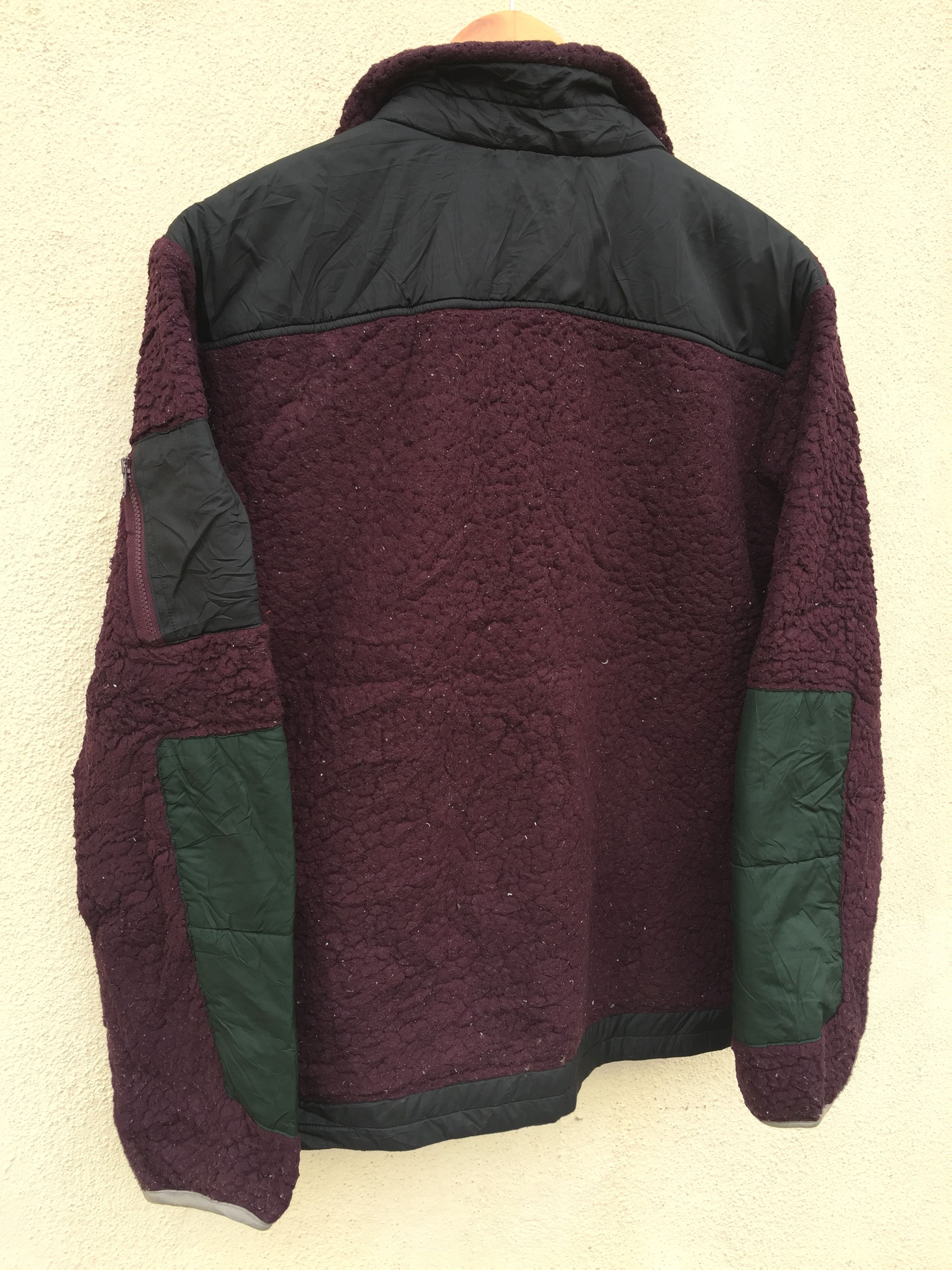 Jun Takahashi Undercover X Uniqlo Sherpa Jacket Size US M / EU 48-50 / 2 - 5 Thumbnail