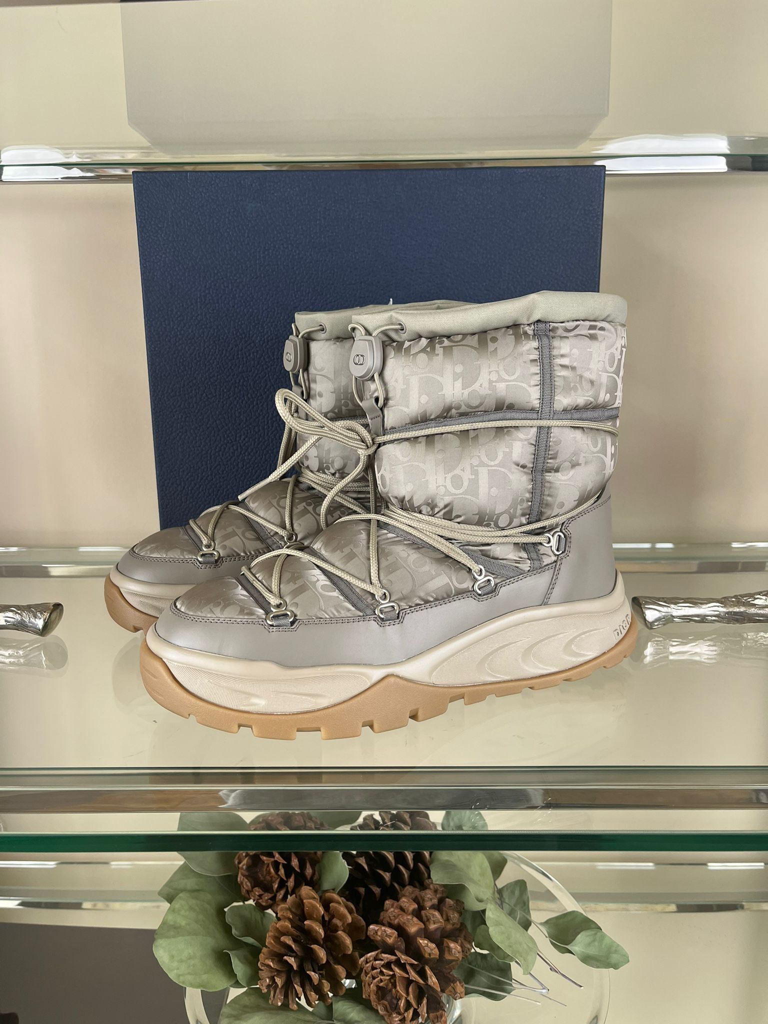 Dior Snow Boot High Dior Oblique in Beige | Grailed