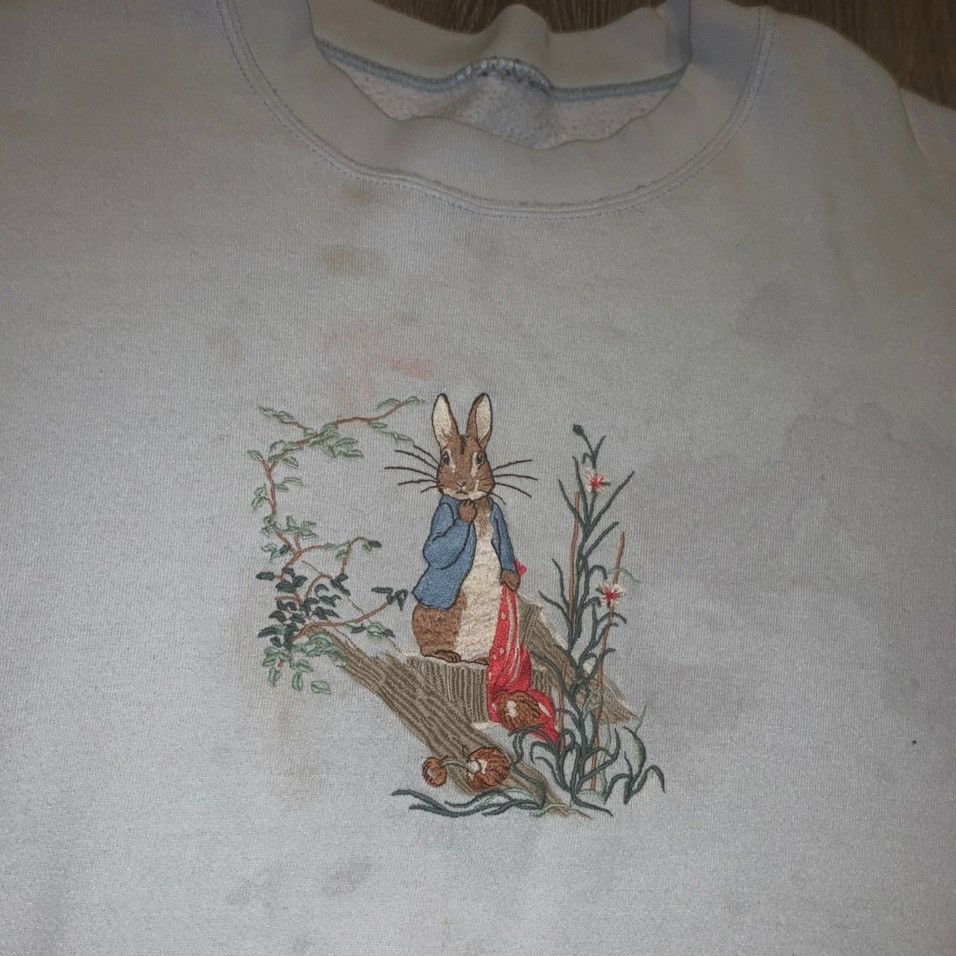 Vintage Vintage Distressed Peter Rabbit Sweatshirt Size US XL / EU 56 / 4 - 3 Thumbnail