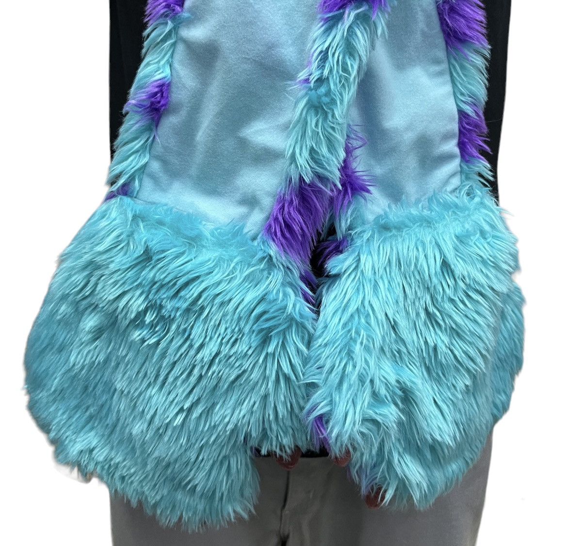 Disney 🔥MONSTERS UNIVERSITY SULLEY Fluffy Beanie Scarf Hand Warmer Size ONE SIZE - 5 Thumbnail