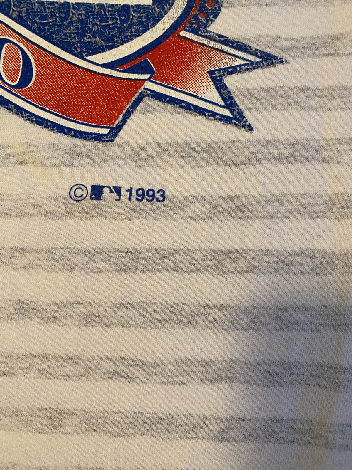 Trench USA Vintage 1993 90s Chicago Cubs Single Stitch Striped Tee Size US L / EU 52-54 / 3 - 12 Thumbnail