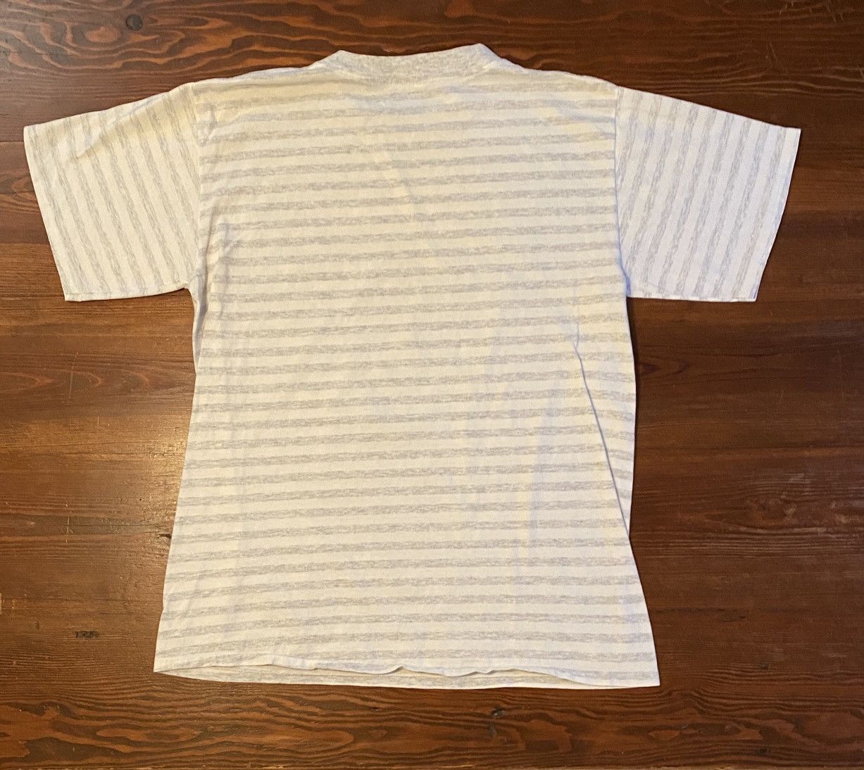 Trench USA Vintage 1993 90s Chicago Cubs Single Stitch Striped Tee Size US L / EU 52-54 / 3 - 13 Thumbnail