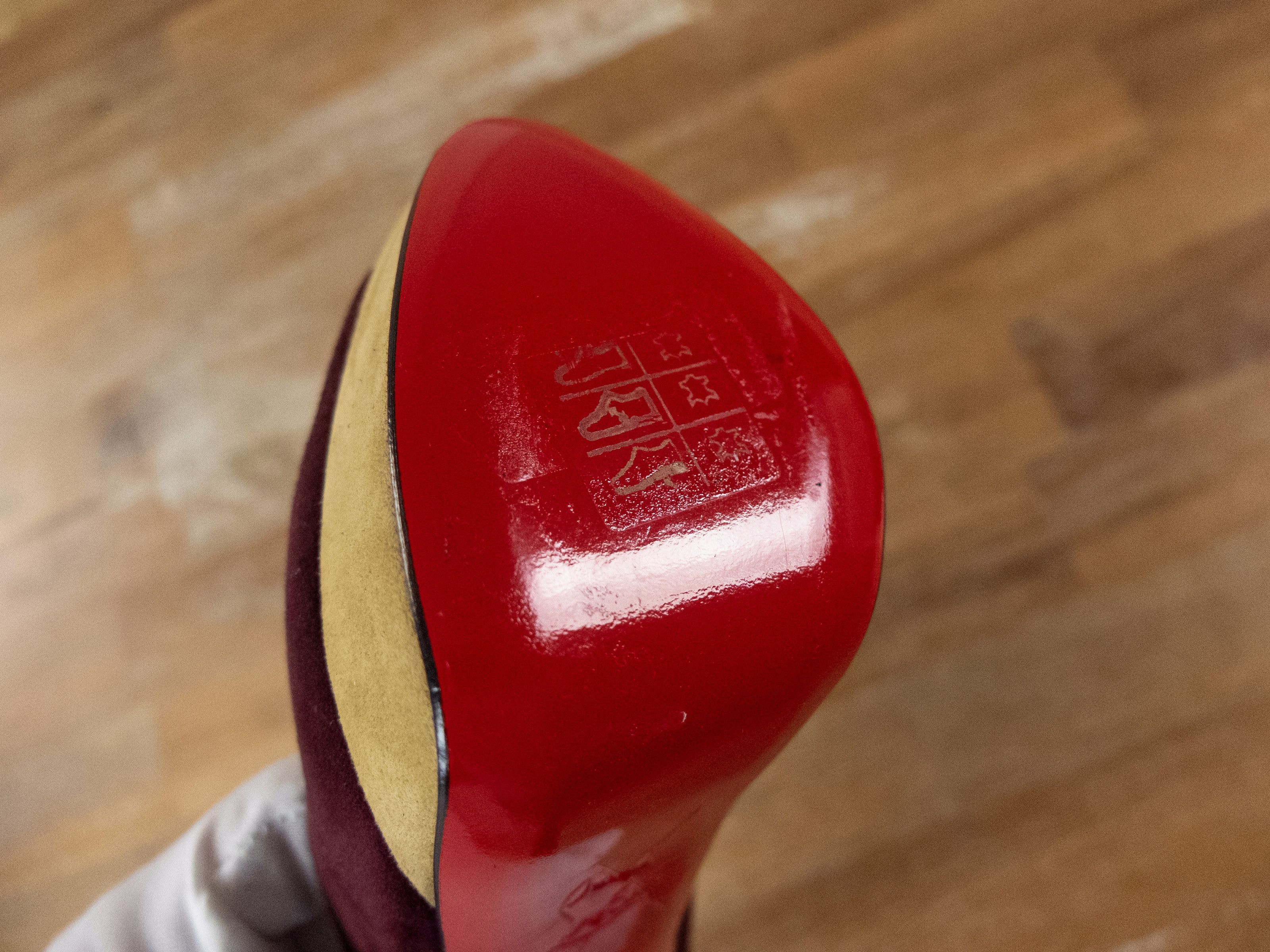 Christian Louboutin CHRISTIAN LOUBOUTIN Lady Peep burgundy suede platform pumps Size US 8 / IT 38 - 8 Thumbnail