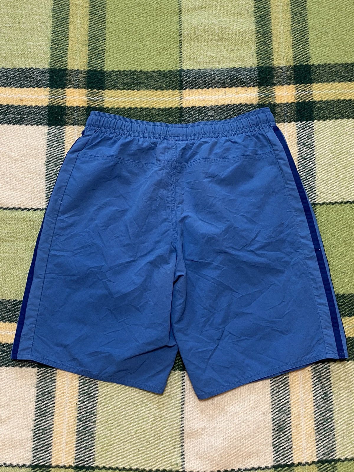 Adidas Vintage Adidas shorts streetwear y2k casual style size S Size US 30 / EU 46 - 3 Thumbnail