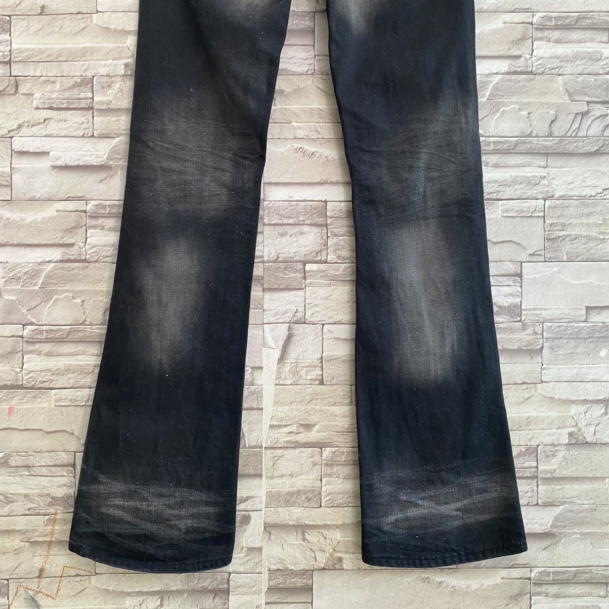 GOSTAR DE FUGA Gostar De Fuga Black Waxed Denim Flare Jeans Size US 29 - 11 Thumbnail