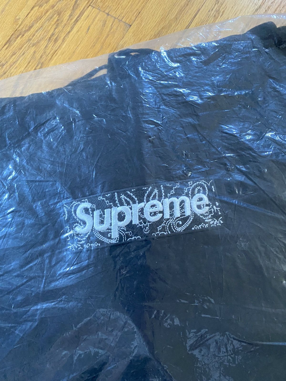 Supreme Supreme bandana box logo hoodie black Size US M / EU 48-50 / 2 - 2 Thumbnail