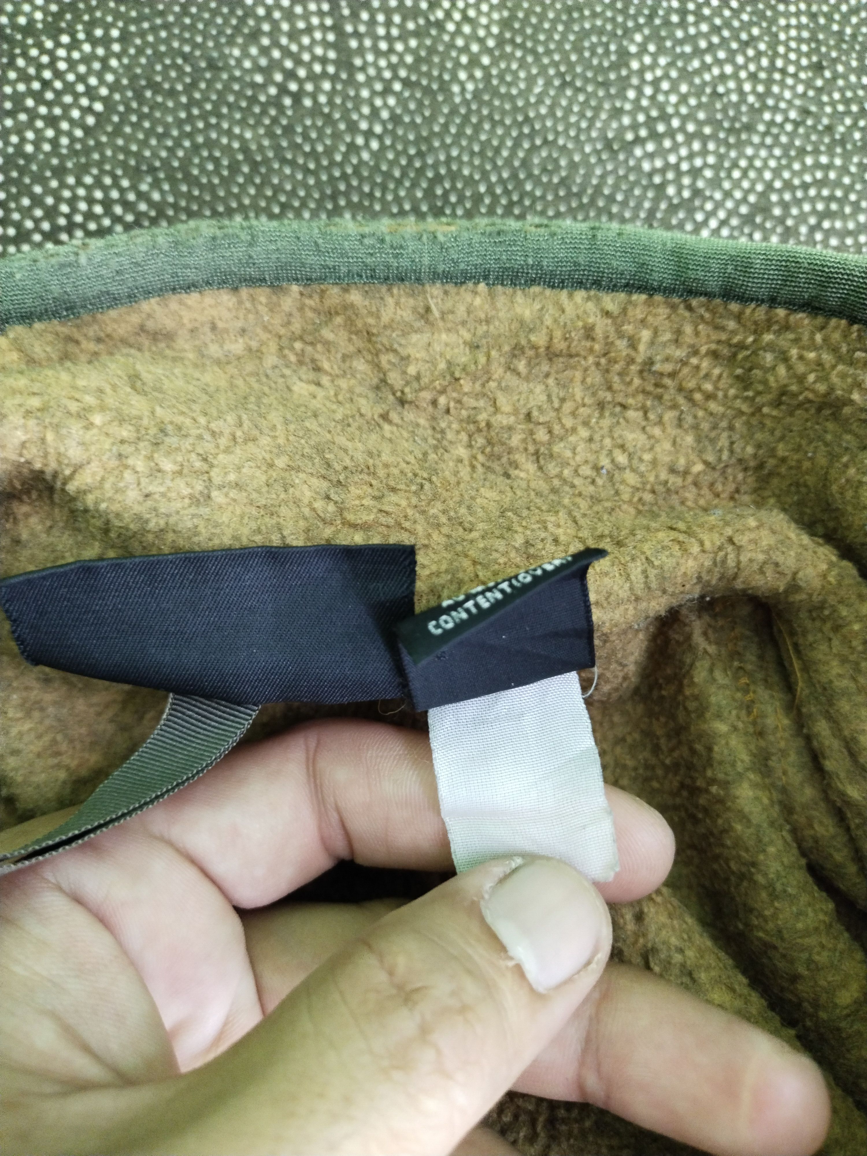 Patagonia Vintage 80’s Patagonia Synchilla Marsupial Camel Jacket Size US S / EU 44-46 / 1 - 19 Thumbnail
