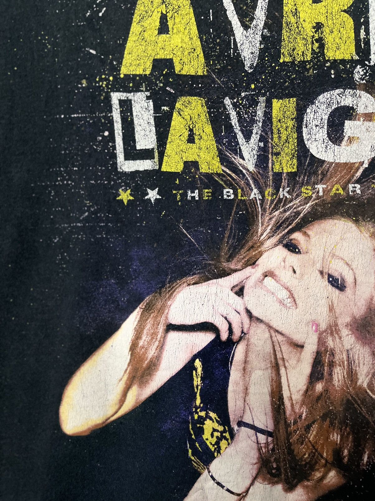 Band Tees Vintage Y2K Avril Lavigne Sun Faded Tees Size US L / EU 52-54 / 3 - 7 Thumbnail
