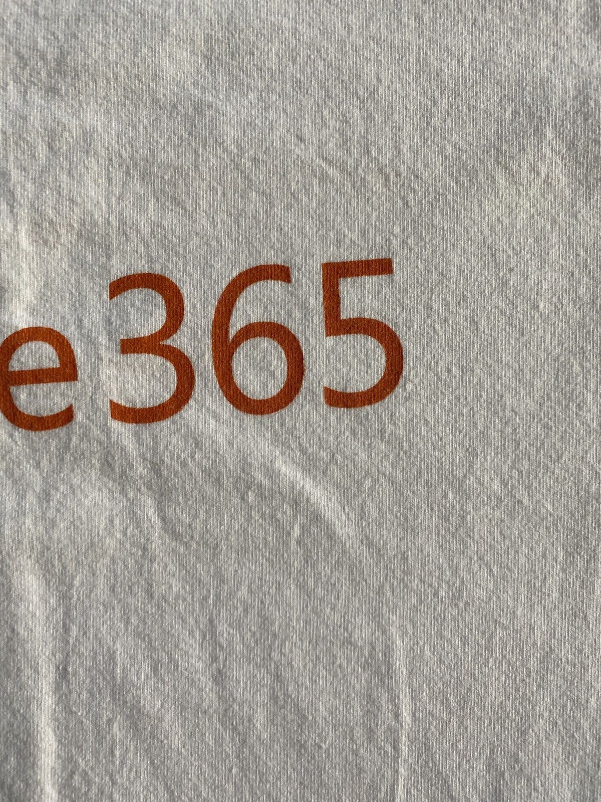 Microsoft 2011 Microsoft Office 365 Tee Size US M / EU 48-50 / 2 - 4 Thumbnail
