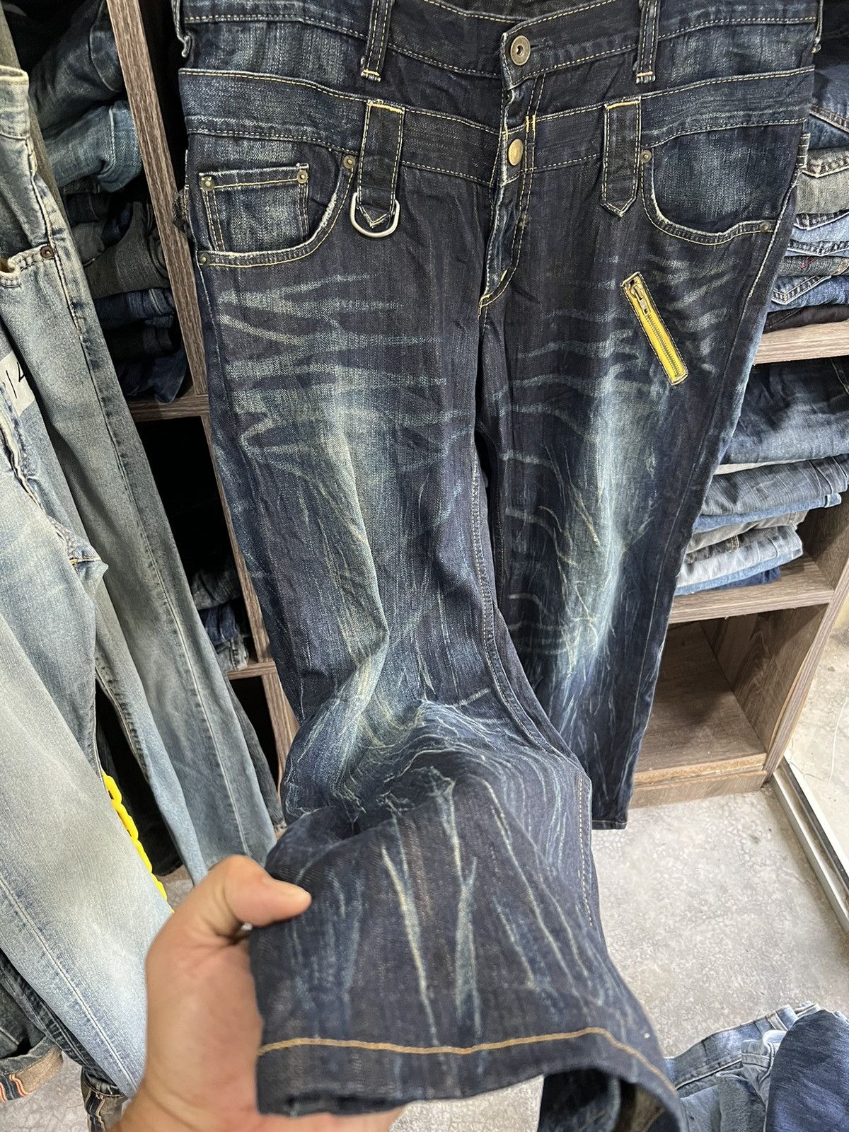 Wrangler 🔥Wrangler Double Waist Bondage Distressed Denim Size US 37 - 6 Thumbnail