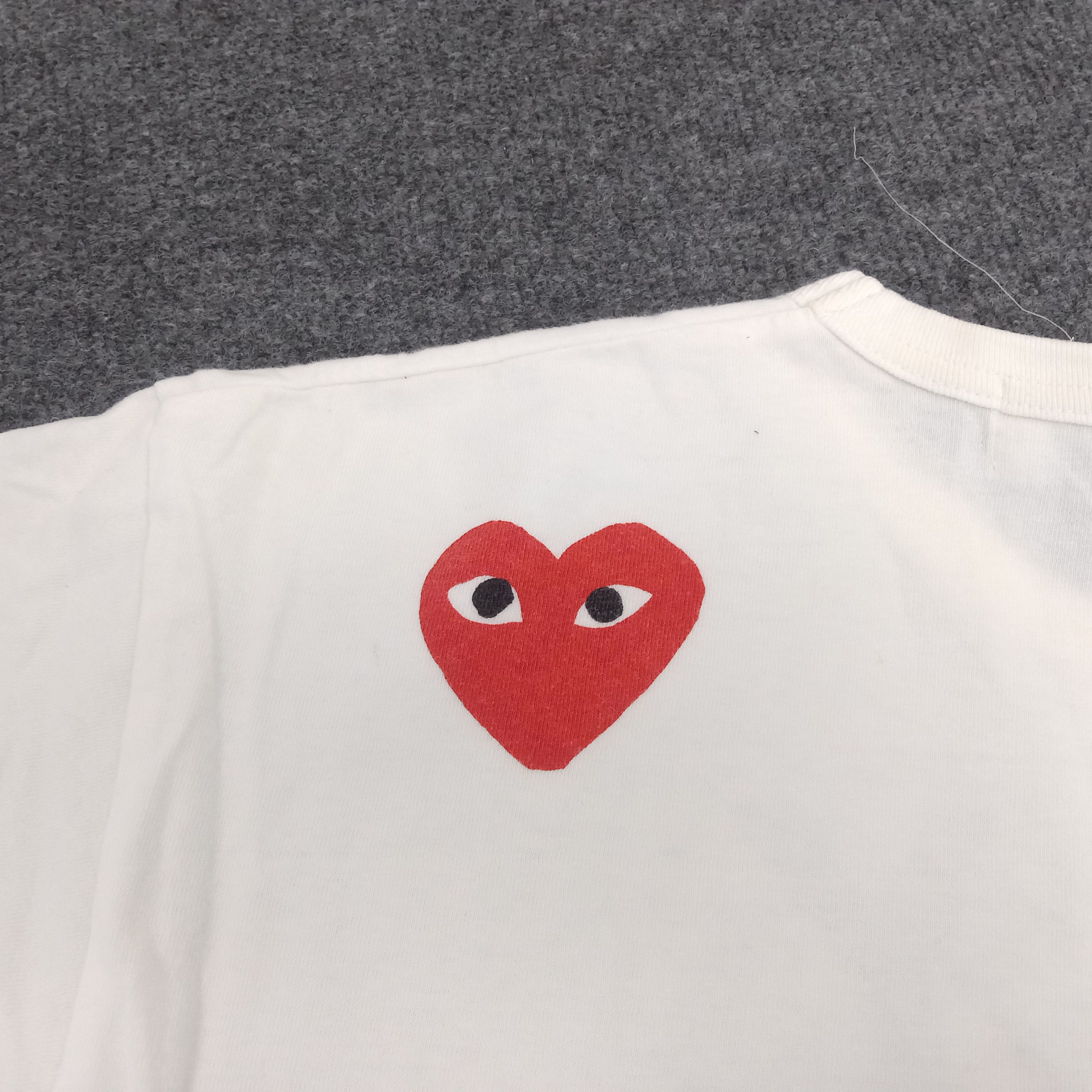Comme des Garcons × Japanese Brand × Vintage Comme Des Garcons Play Japanese Brand Tshirt Size US M / EU 48-50 / 2 - 4 Thumbnail