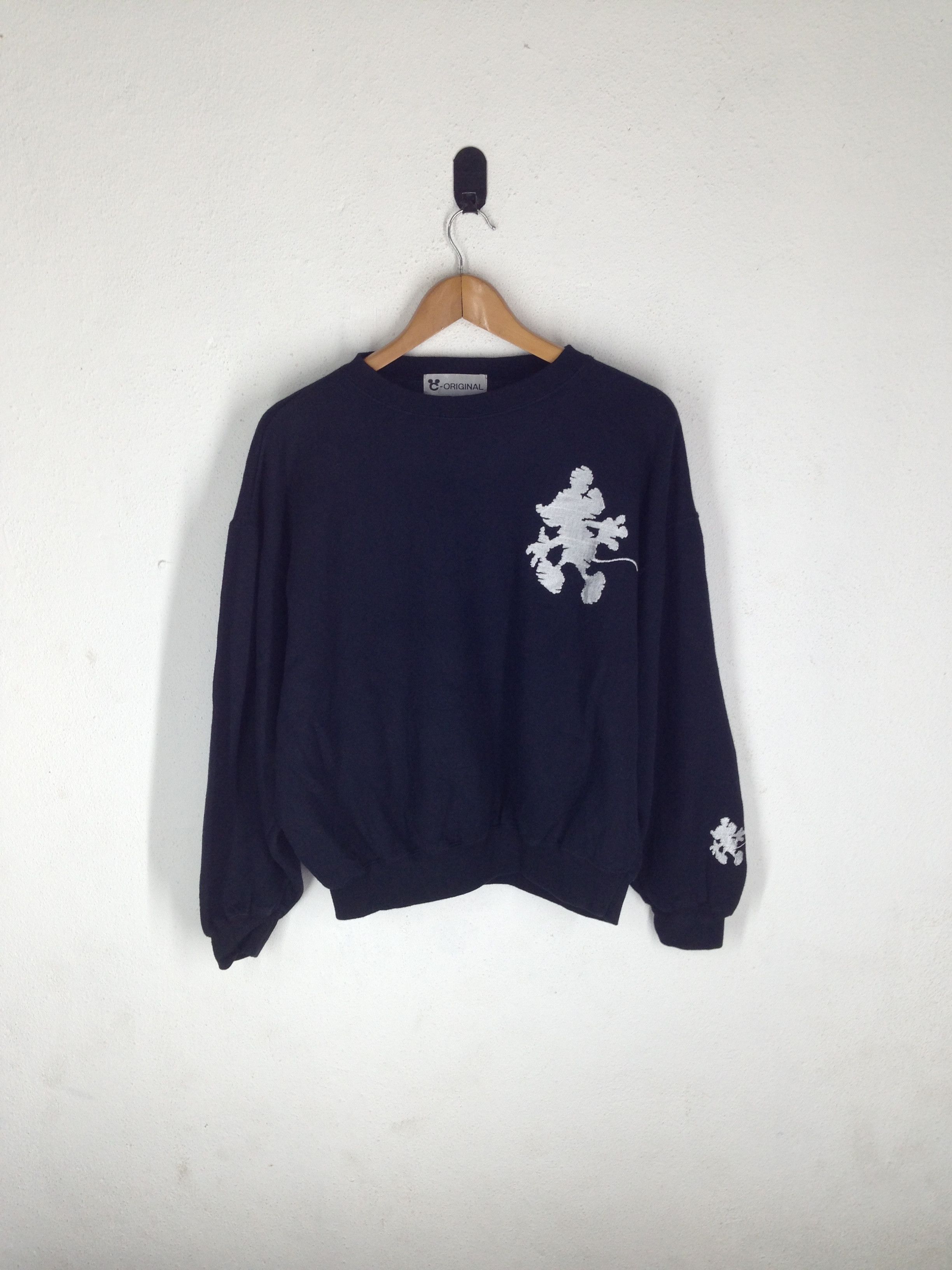 Mickey Mouse Rare Vintage Mickey Mouse Sweatshirts Size L Size US L / EU 52-54 / 3 - 1 Thumbnail