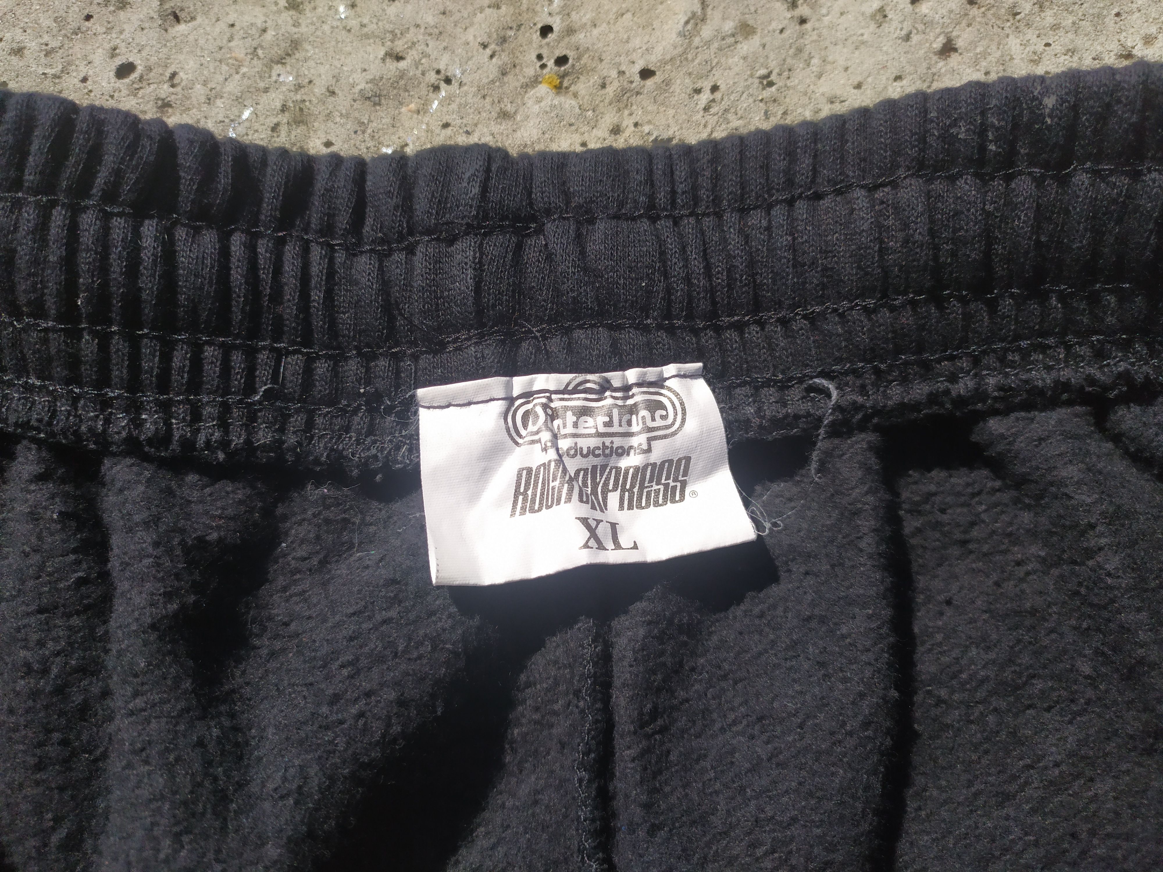 Band Tees Meatloaf vintage shorts Size US 30 / EU 46 - 2 Thumbnail