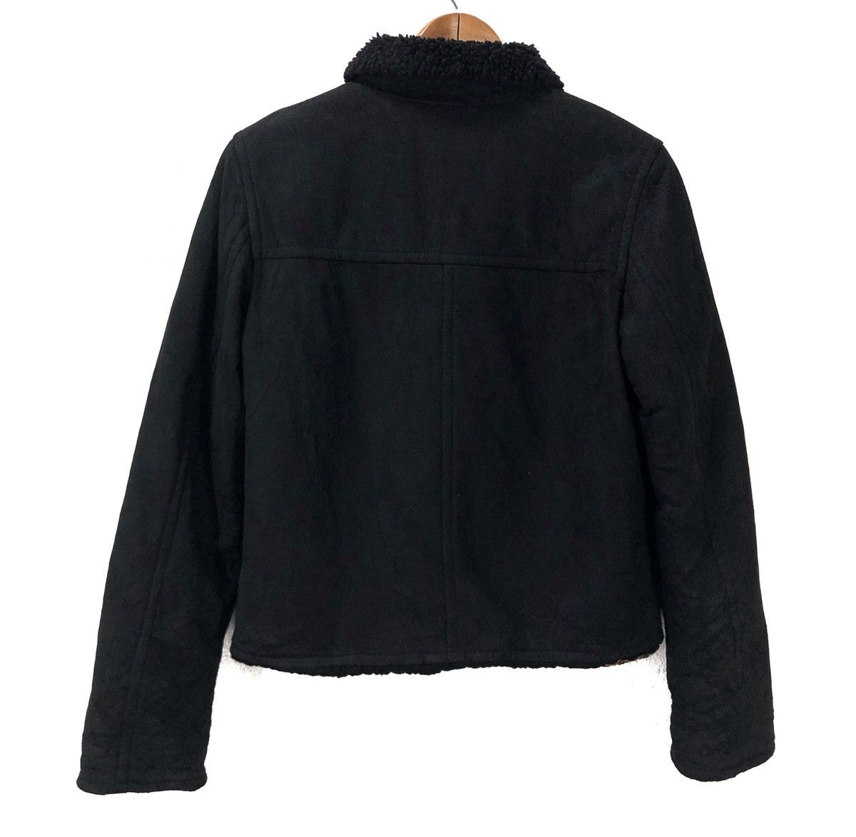 Burberry Burberry London Blue Label Jacket Black Colour Size US S / EU 44-46 / 1 - 4 Thumbnail