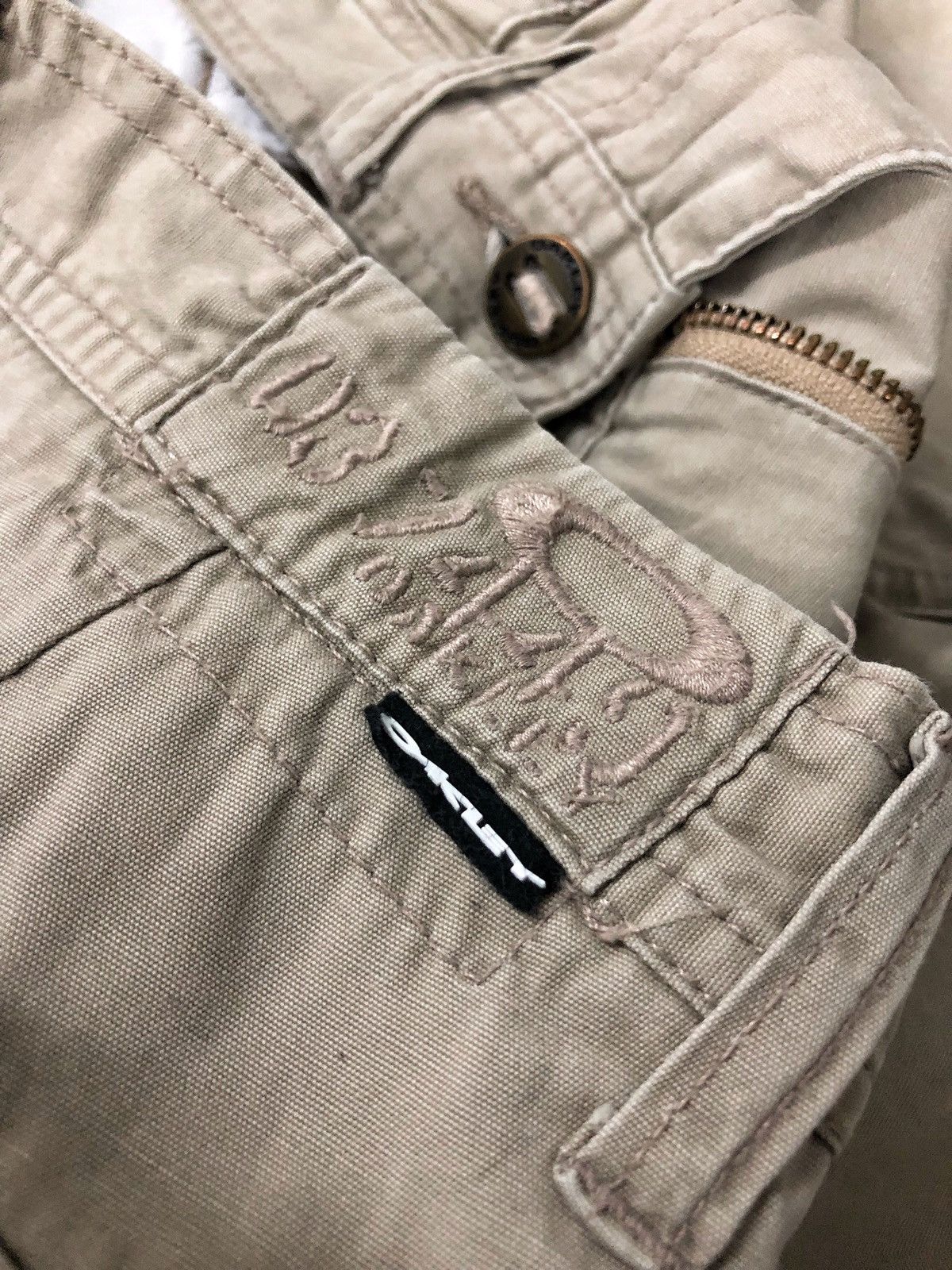 Oakley Fall 2006 - Oakley tactical 8 pocket cargo pants Size US 33 - 13 Thumbnail