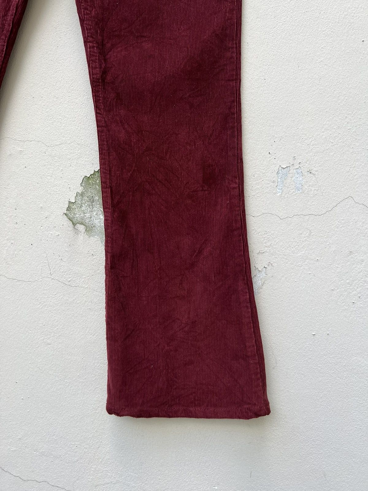 Levi's Vintage 1999 Levi’s 646 Maroon Corduroy Bootcut Jeans Size US 29 - 8 Thumbnail