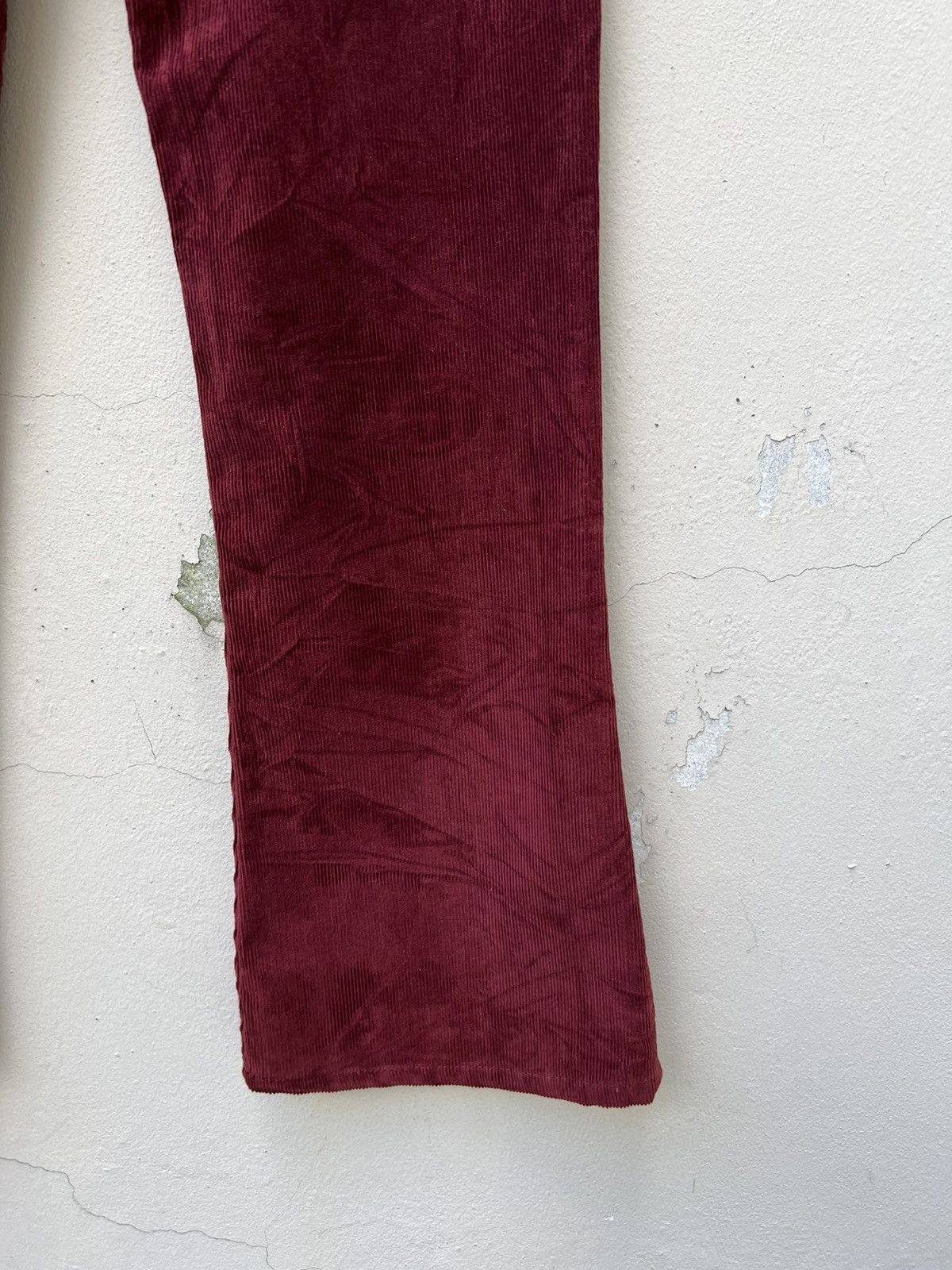 Levi's Vintage 1999 Levi’s 646 Maroon Corduroy Bootcut Jeans Size US 29 - 12 Thumbnail