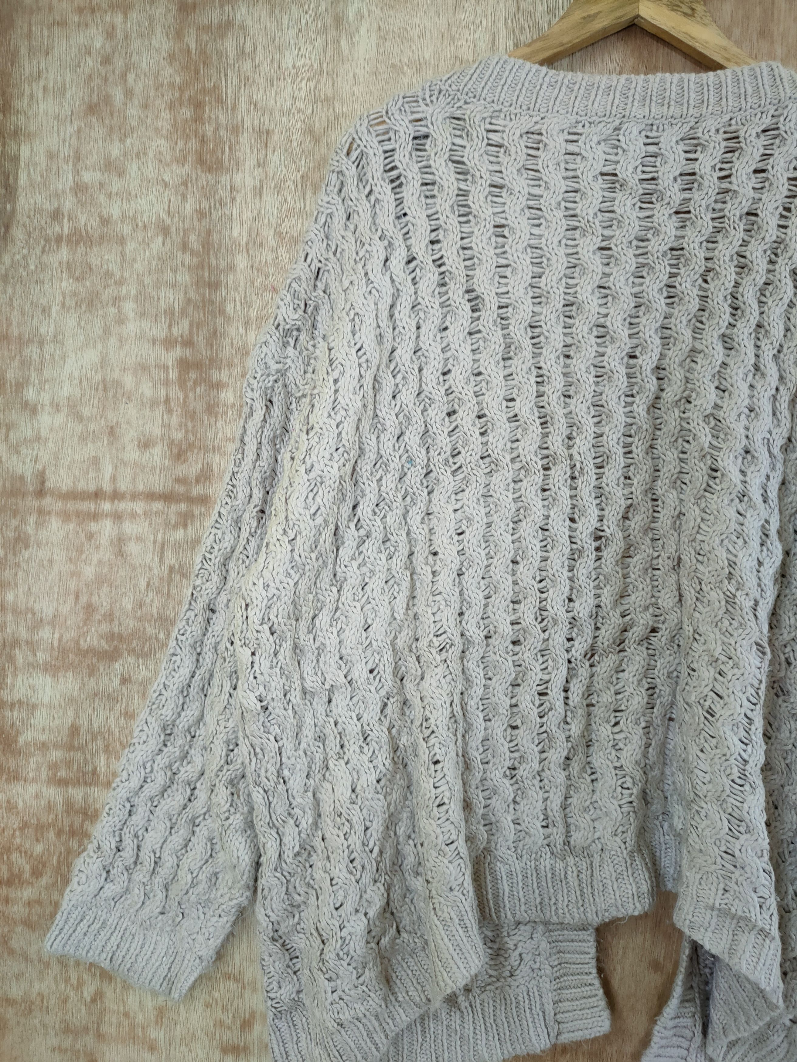 Aran Isles Knitwear DL Japan aran isle knitwear cable knit #46-475 Size US L / EU 52-54 / 3 - 8 Thumbnail