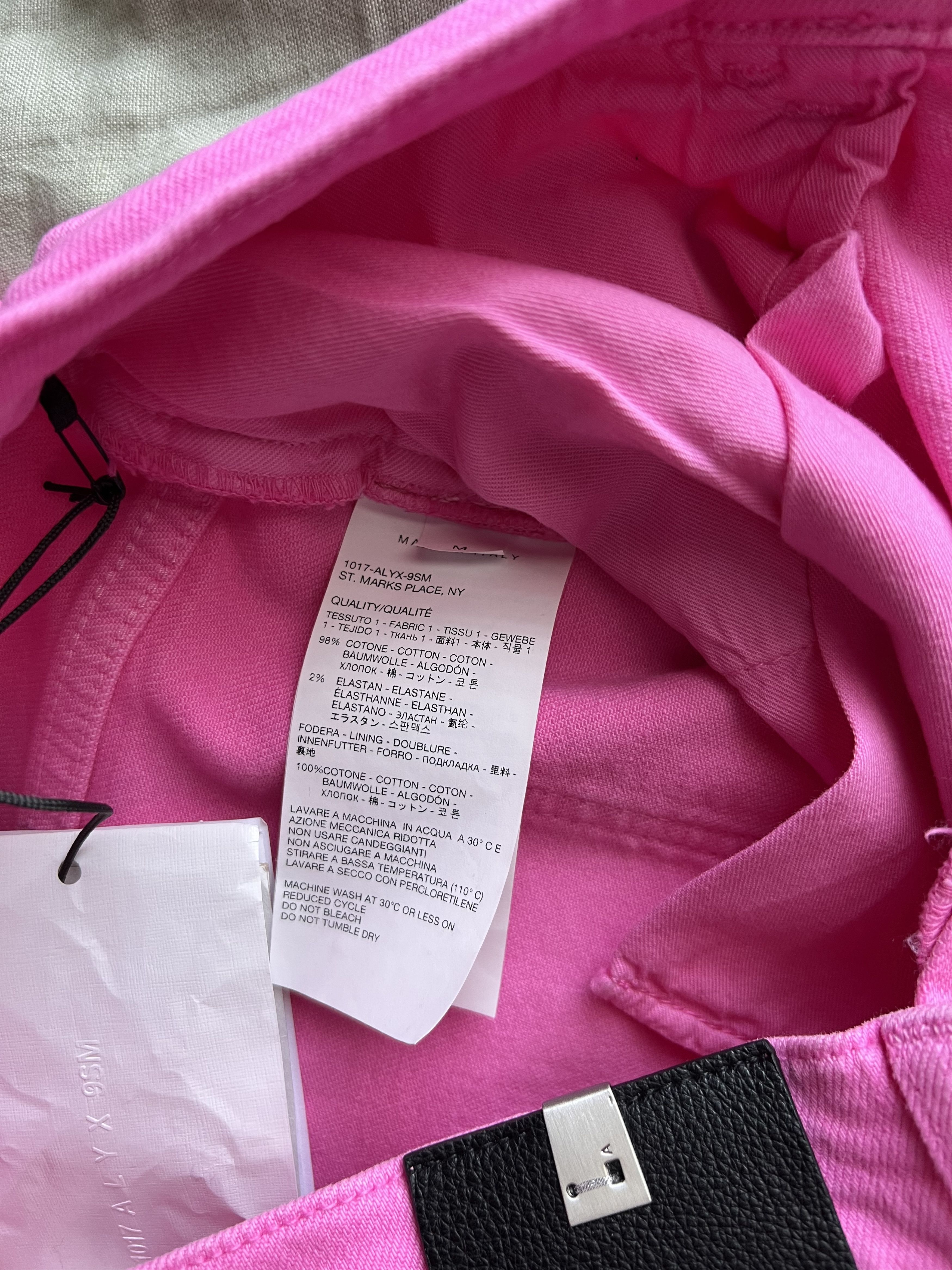 1017 ALYX 9SM 1017 Alyx 9SM Oversized Denim Cargo Jeans in Pink Size US 33 - 8 Thumbnail