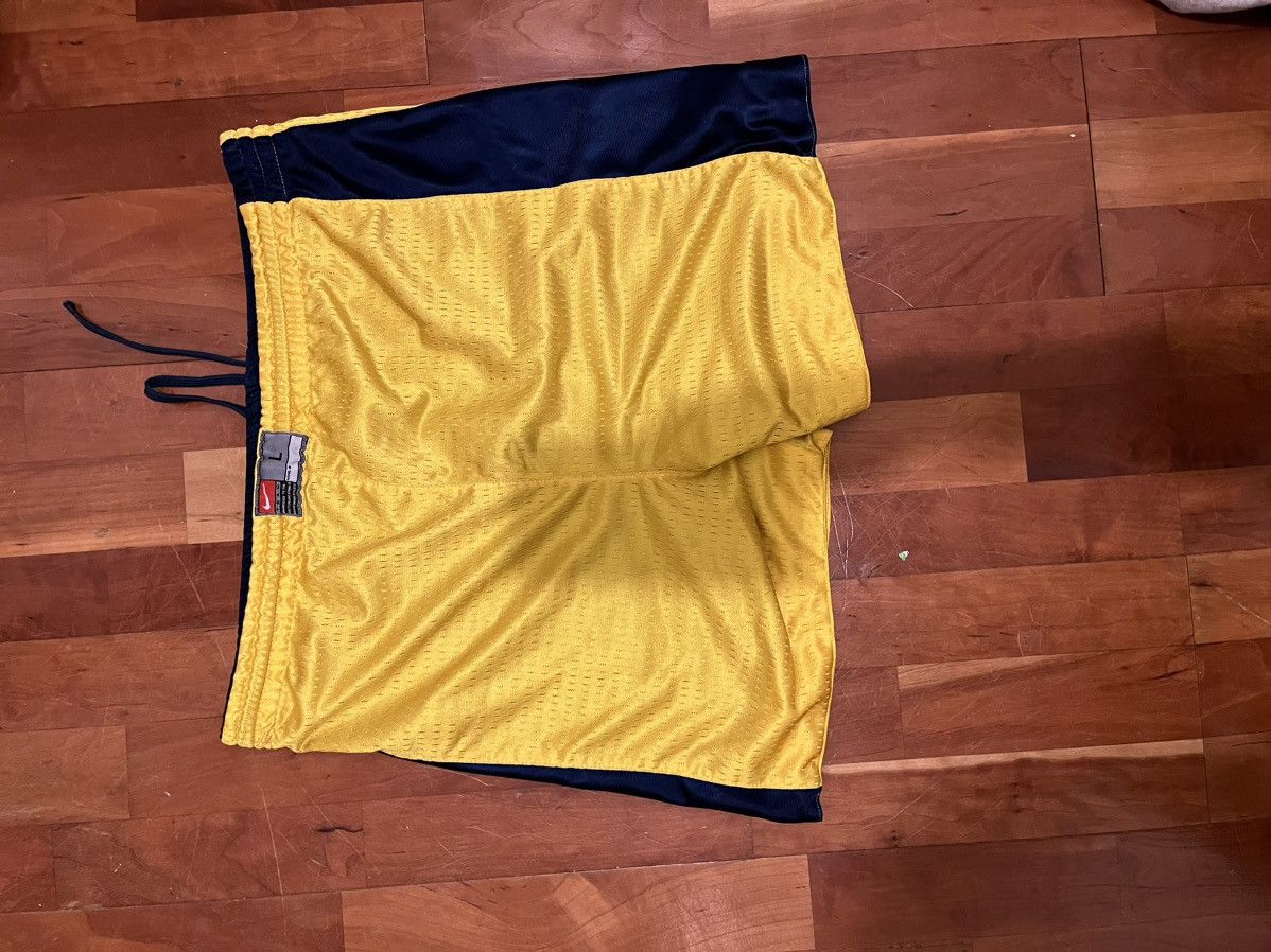 NBA Vintage Indiana Pacers shorts Size US 30 / EU 46 - 2 Thumbnail