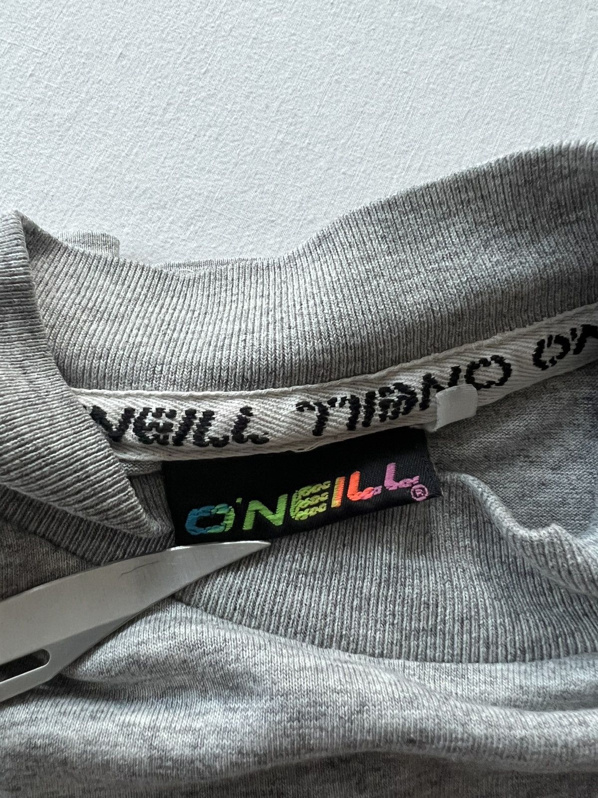 O'Neill Vintage 90s Oneill O'Neill Streetwear Gray Tee (Surf Style) Size US XL / EU 56 / 4 - 15 Thumbnail