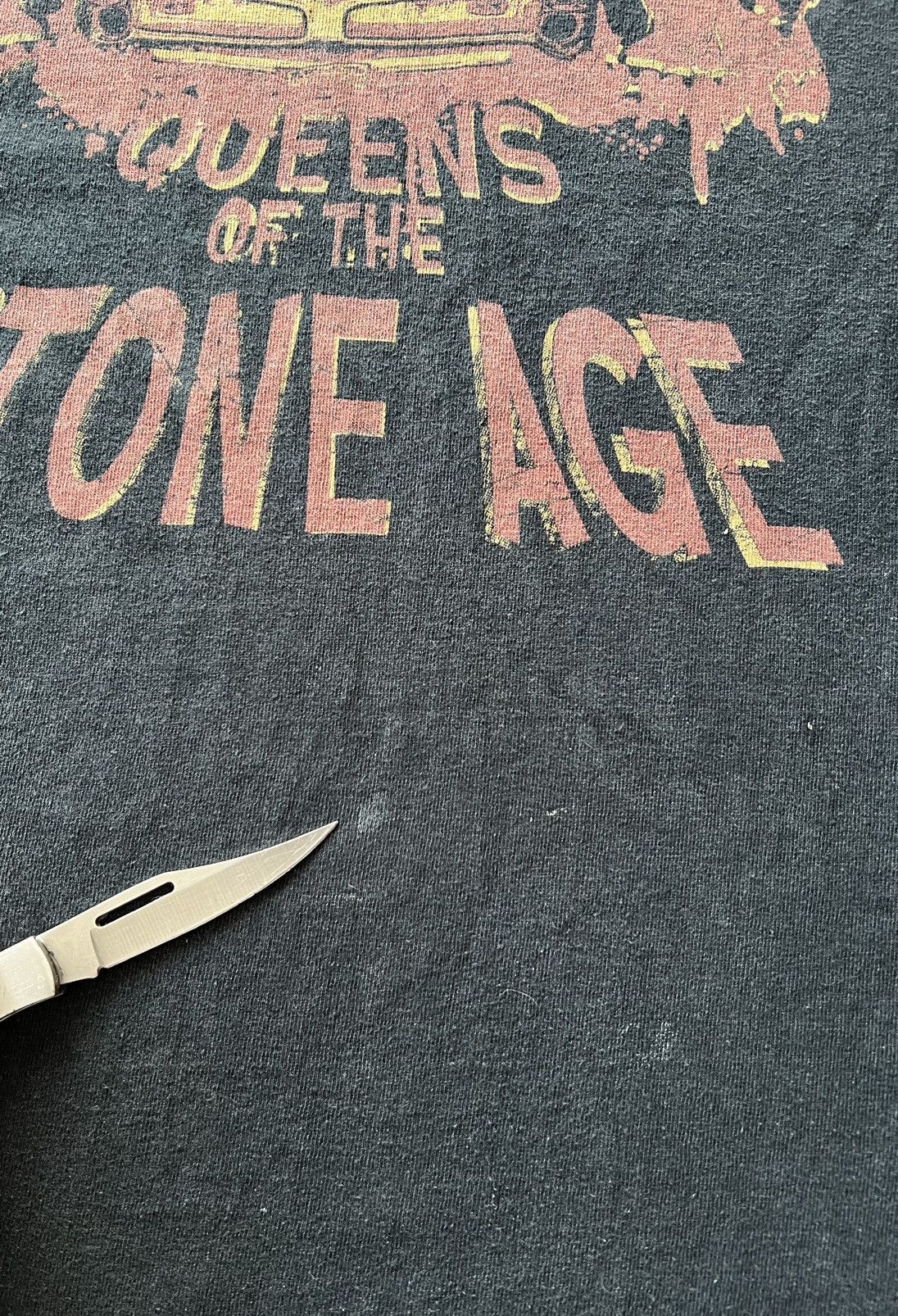 Band Tees Vintage 2000s Queens of the Stone Black Promo Tee Size US XL / EU 56 / 4 - 5 Thumbnail