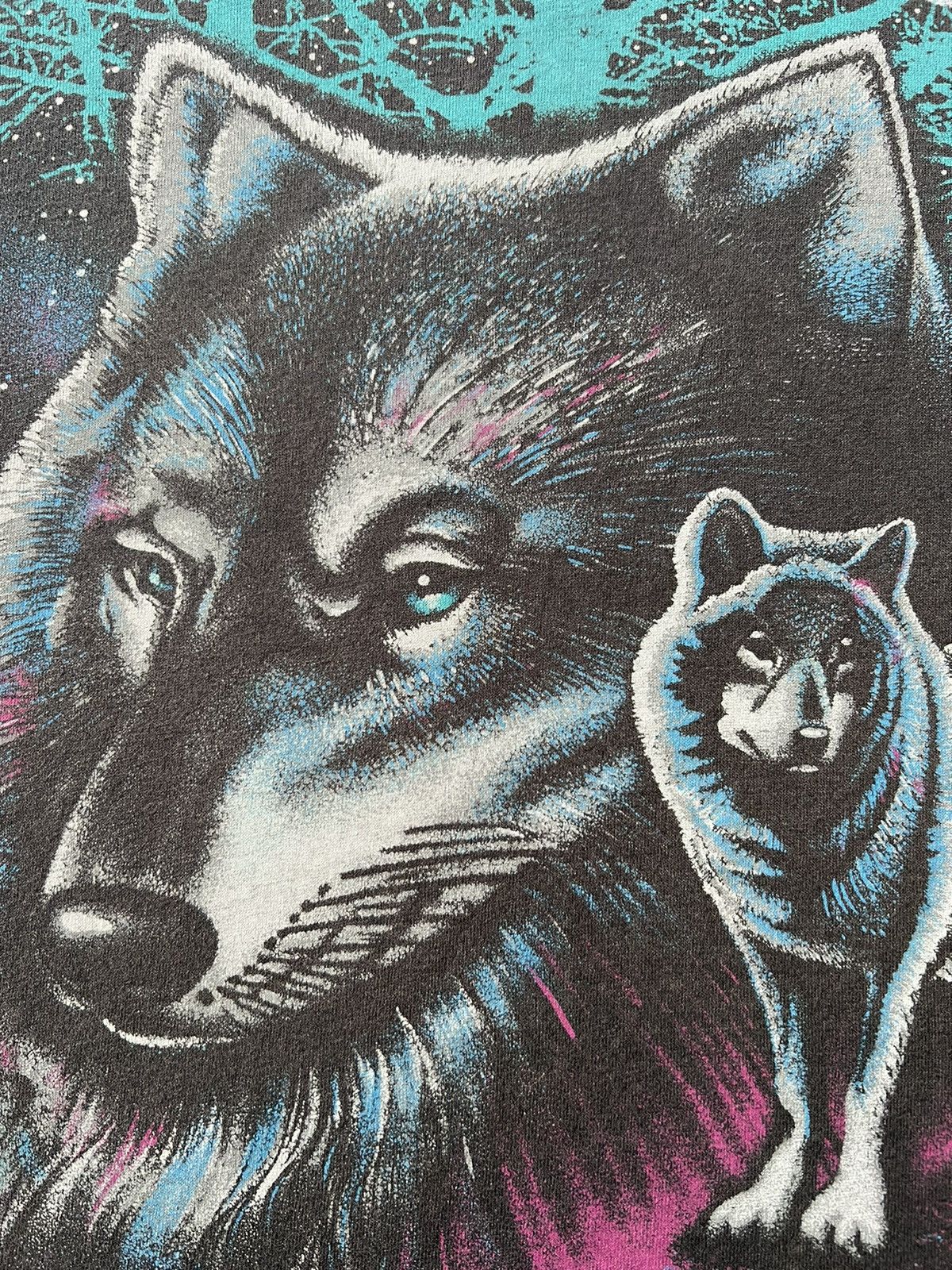 Vintage Vintage 90s Wolf Single Stitch Faded Black Tee Size US XL / EU 56 / 4 - 4 Thumbnail