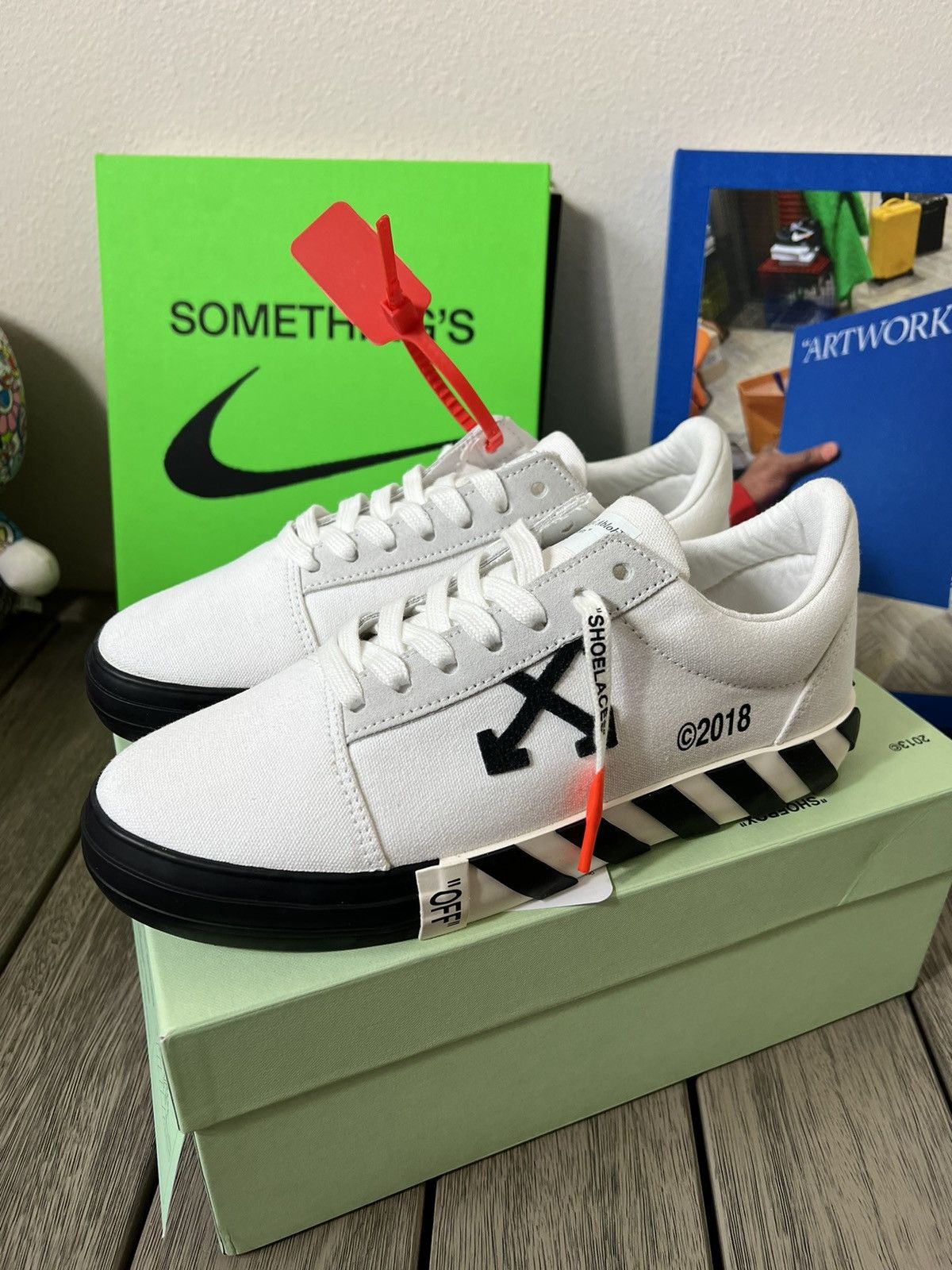 OFF-WHITE Vulc Low Mint Light Yellow (Women's)