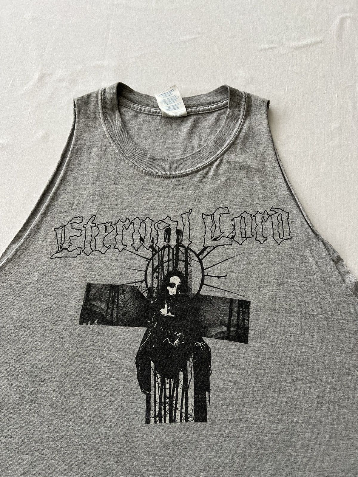 Band Tees Vintage 2000s Eternal Lord Jesus Gray Tank Top Tee Size US M / EU 48-50 / 2 - 4 Thumbnail