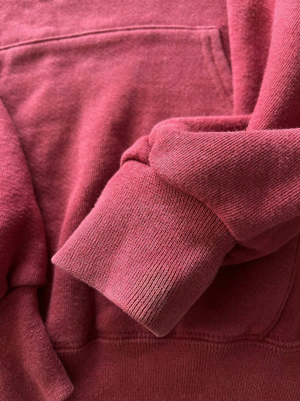 Russell Athletic Vintage 90s Russell Athletic Made in USA Burgandy Hoodie Size US L / EU 52-54 / 3 - 9 Thumbnail