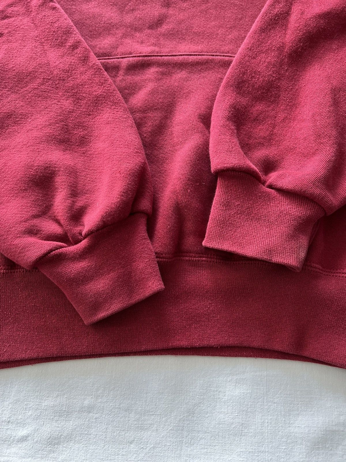 Russell Athletic Vintage 90s Russell Athletic Made in USA Burgandy Hoodie Size US L / EU 52-54 / 3 - 8 Thumbnail