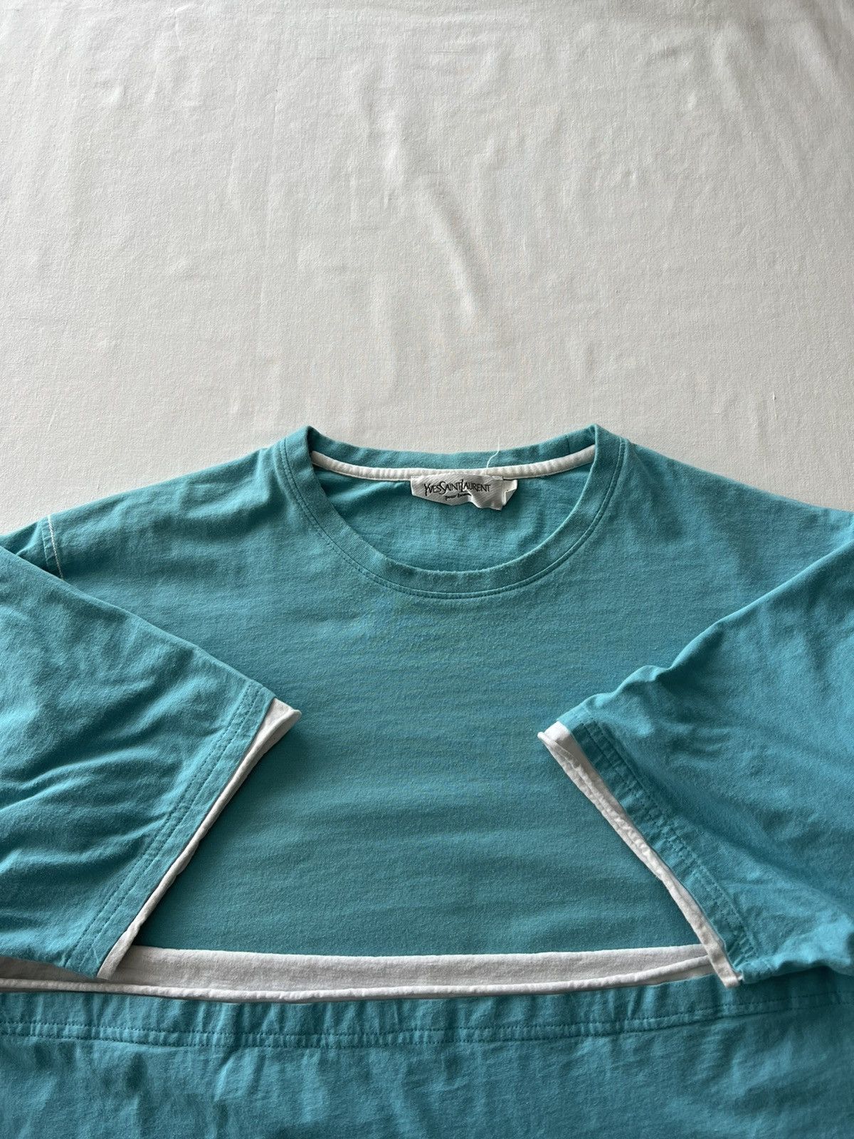 Vintage Vintage Yves Saint Laurent YVS Pour Homme Blue Tee Size US L / EU 52-54 / 3 - 4 Thumbnail