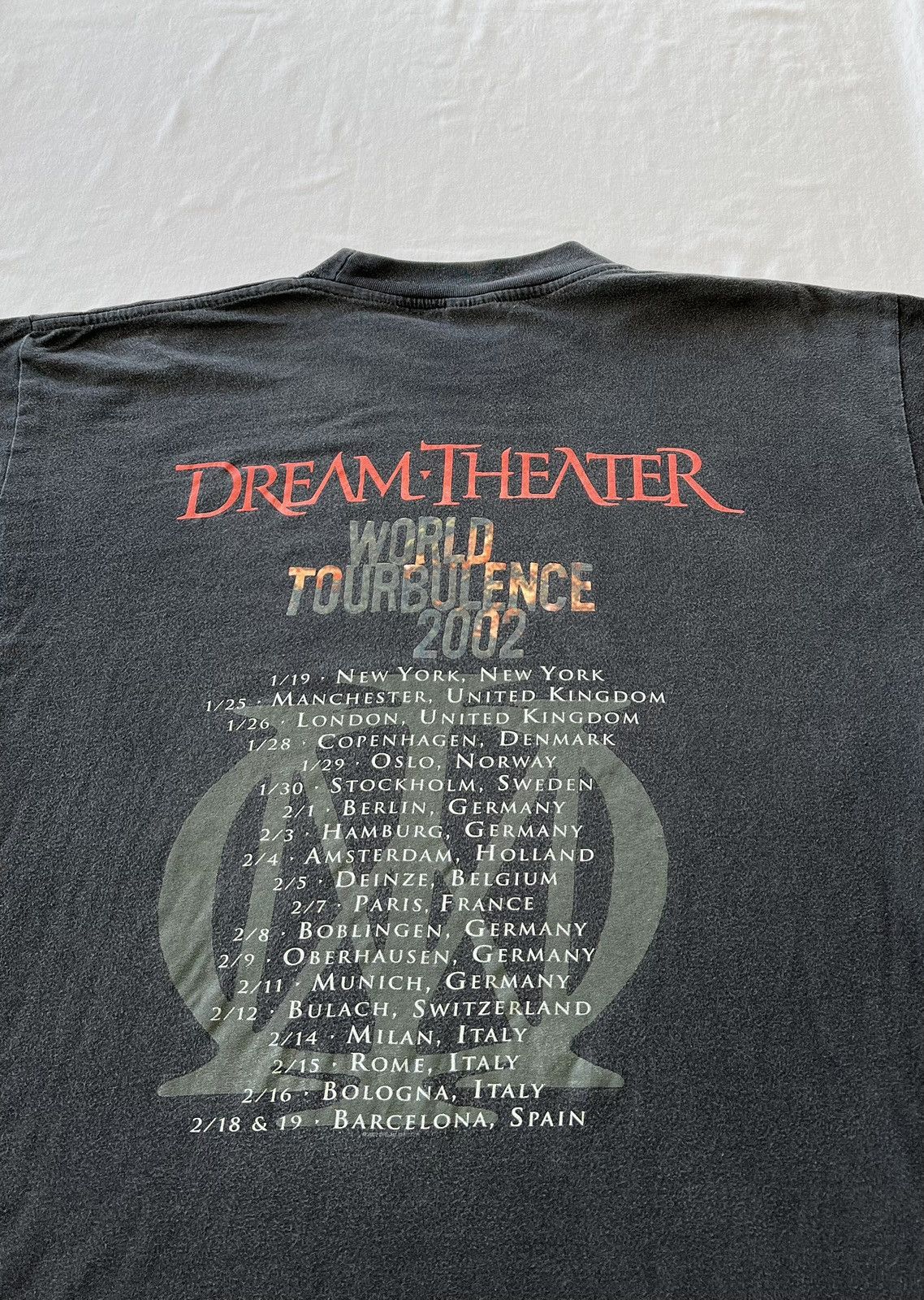 Band Tees Vintage 2002 Dream Theater World Tourbulence Tour Faded Tee Size US XL / EU 56 / 4 - 10 Thumbnail