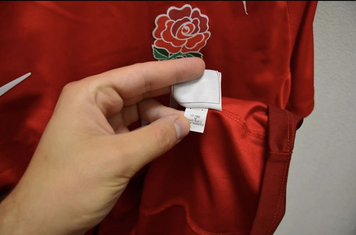 Nike Rugby England Nike jersey o2 M size Size US M / EU 48-50 / 2 - 3 Thumbnail